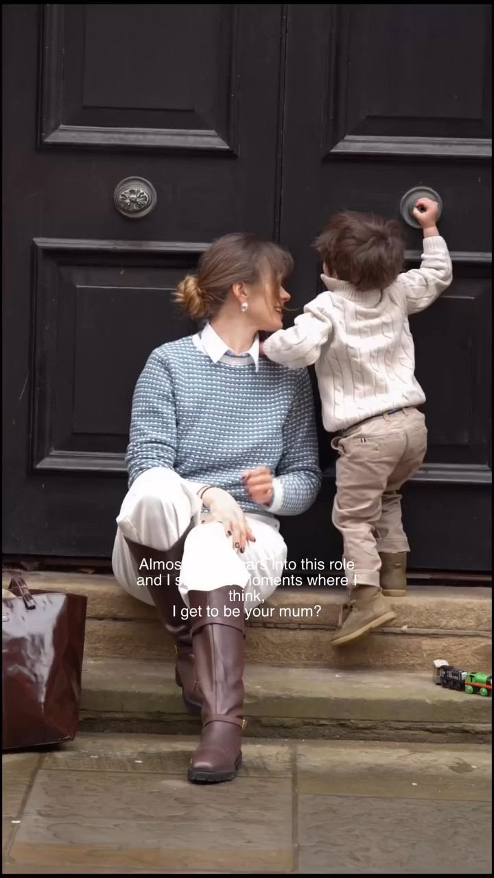 Happy Mother’s Day to all the mums, mums-to-be, and mother figures 🤍
These are the moments I wish I could keep forever - slow mornings, cuddles, and time with my boy in our cosy favourites from @crewclothing