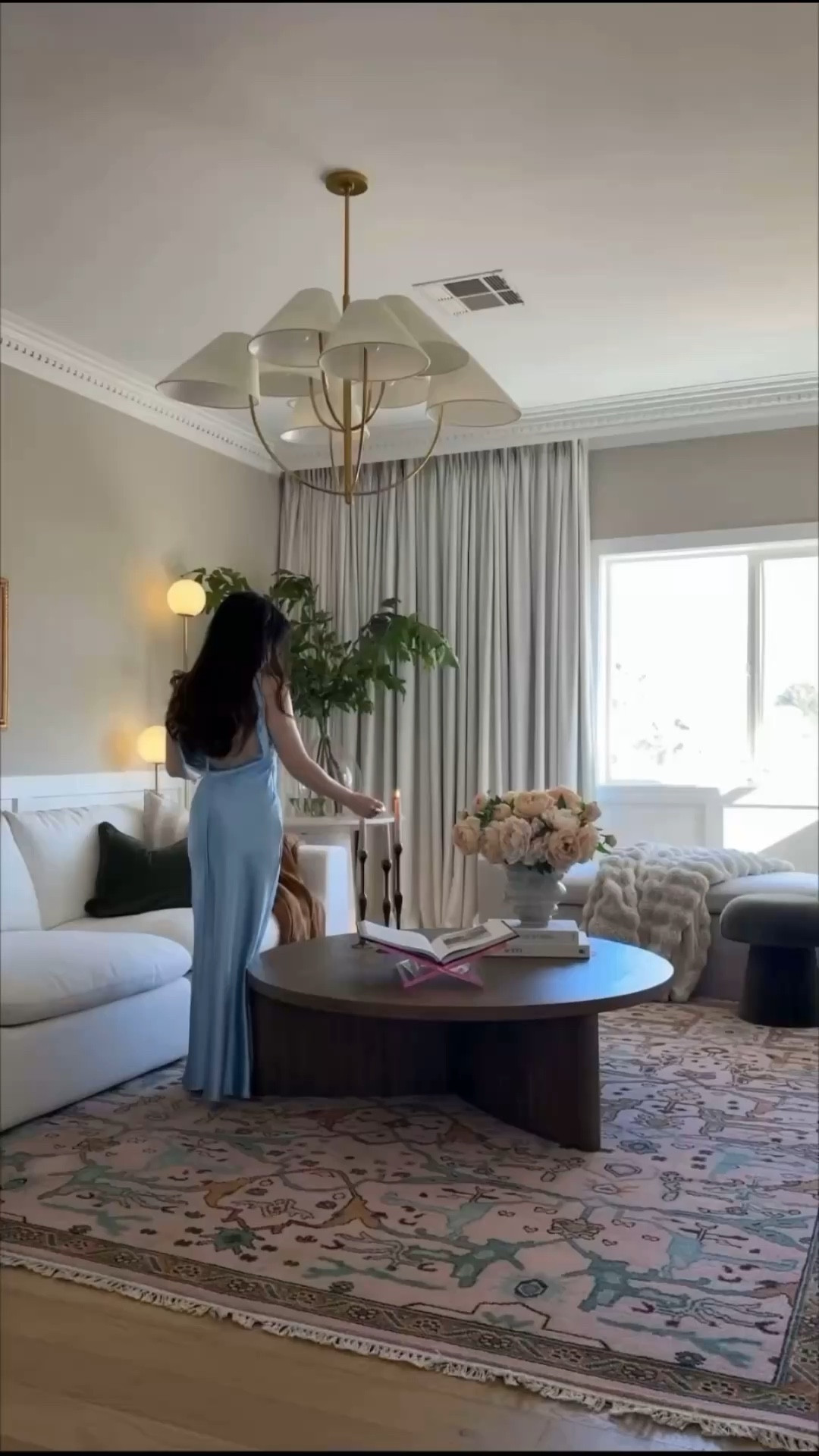 Pink rug, blue dress, sofa, bench, coffee table 

#LTKdayinmylife #LTKHome #LTKmomlife