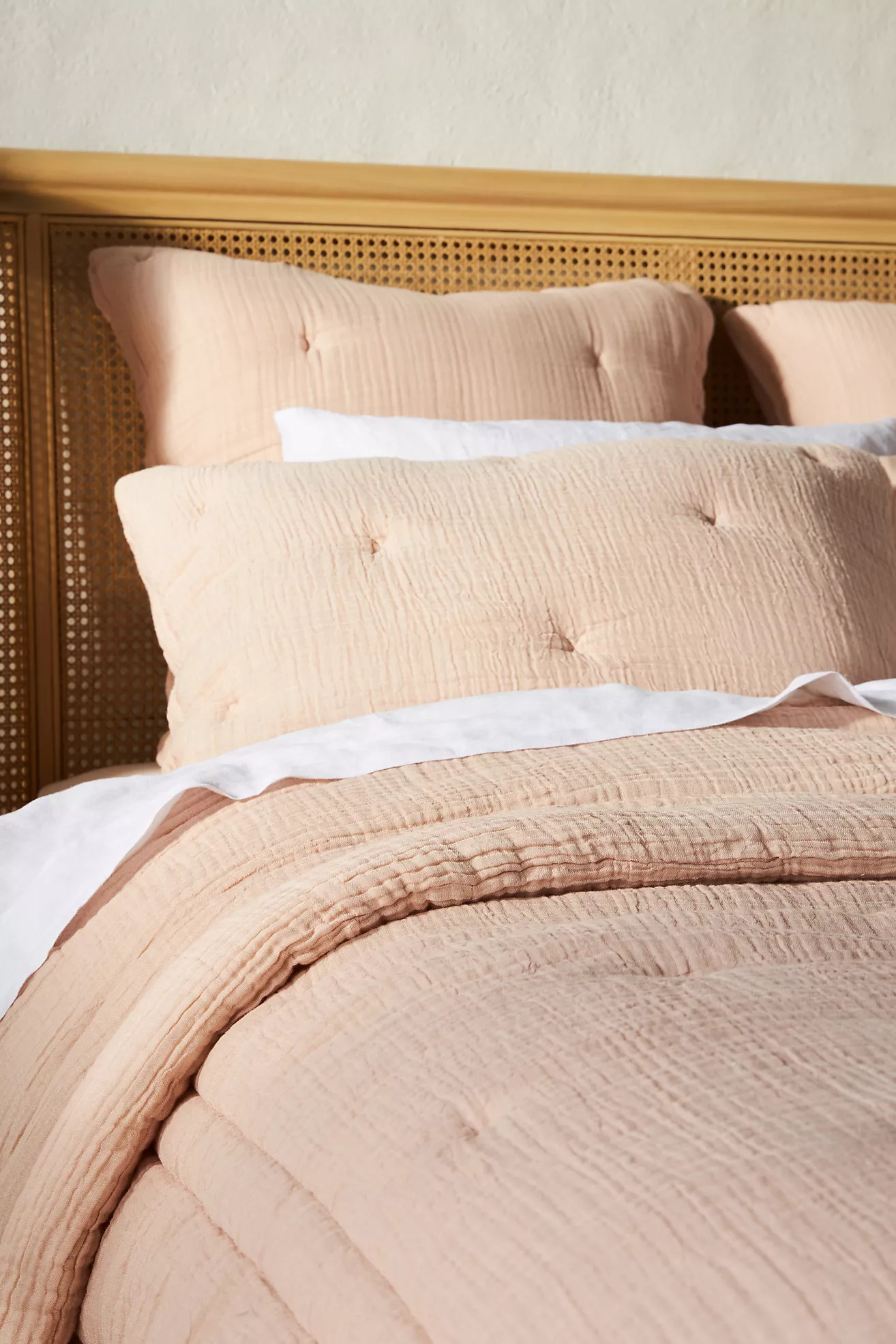 Elysian Cross-Dyed Gauze Quilt​ | Anthropologie (US)