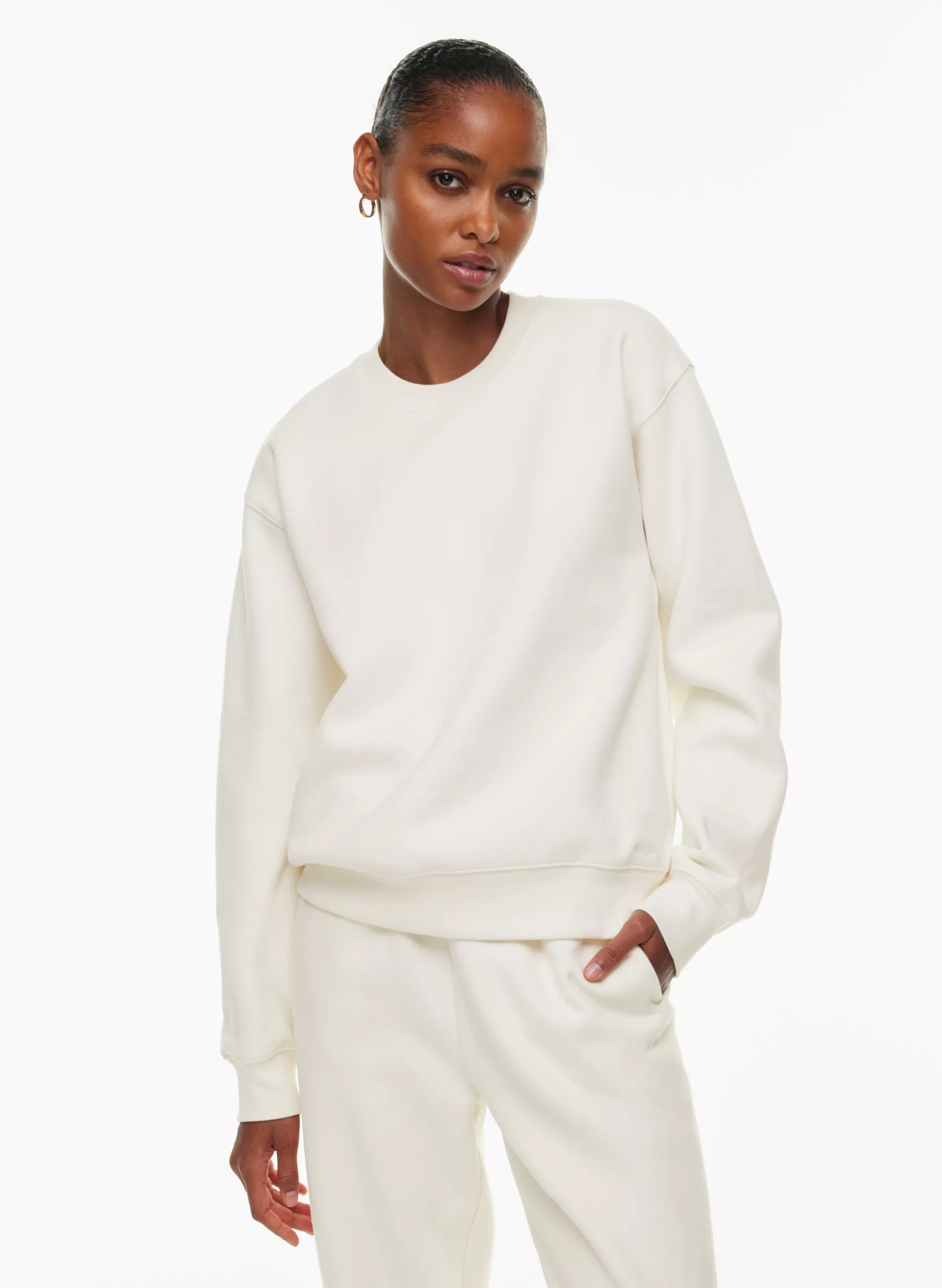 COZY FLEECE PERFECT CREW SWEATSHIRT | Aritzia