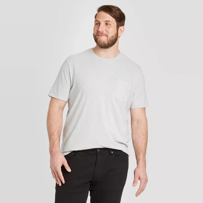 Men's Big & Tall Short Sleeve Pocket Crew Neck T-Shirt - Goodfellow & Co™ | Target