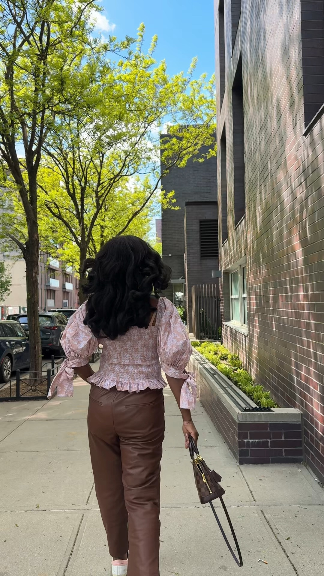 The perfect outfit for weekend errands 

#LTKMothersDay #LTKdayinmylife #LTKootd