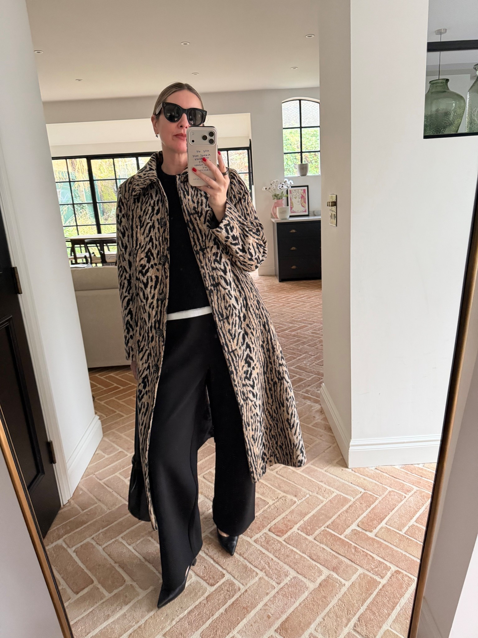 Leopard Print Coat + Black Trousers + New Balance 

#LTKworkwear #LTKuk #LTKeurope