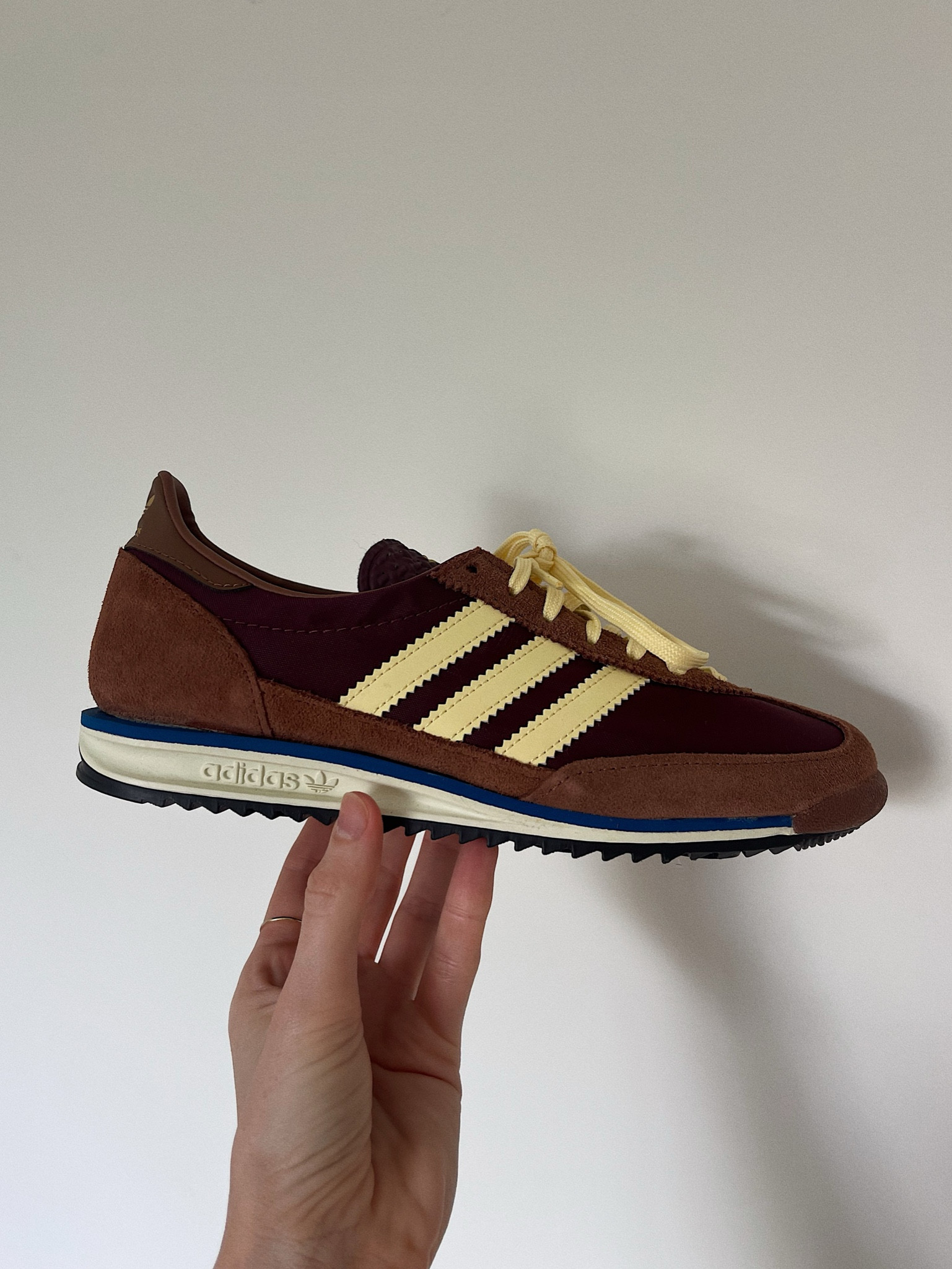 The perfect trainer for autumn/winter 🍂
Adidias SL 72



#LTKuk #LTKshoes #LTKeurope