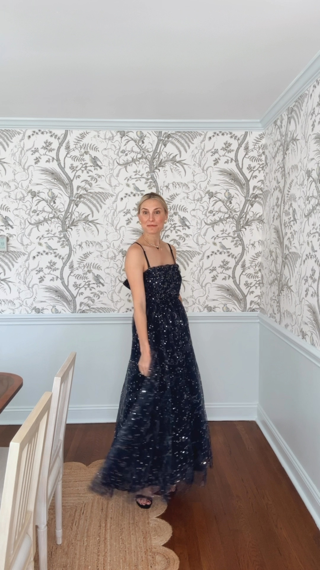 Holiday dress

#LTKParties #LTKSeasonal #LTKHoliday