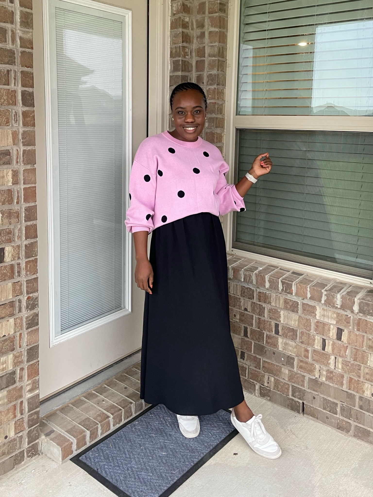 Pink and black! 

#LTKSeasonal #LTKHoliday #LTKmidsize