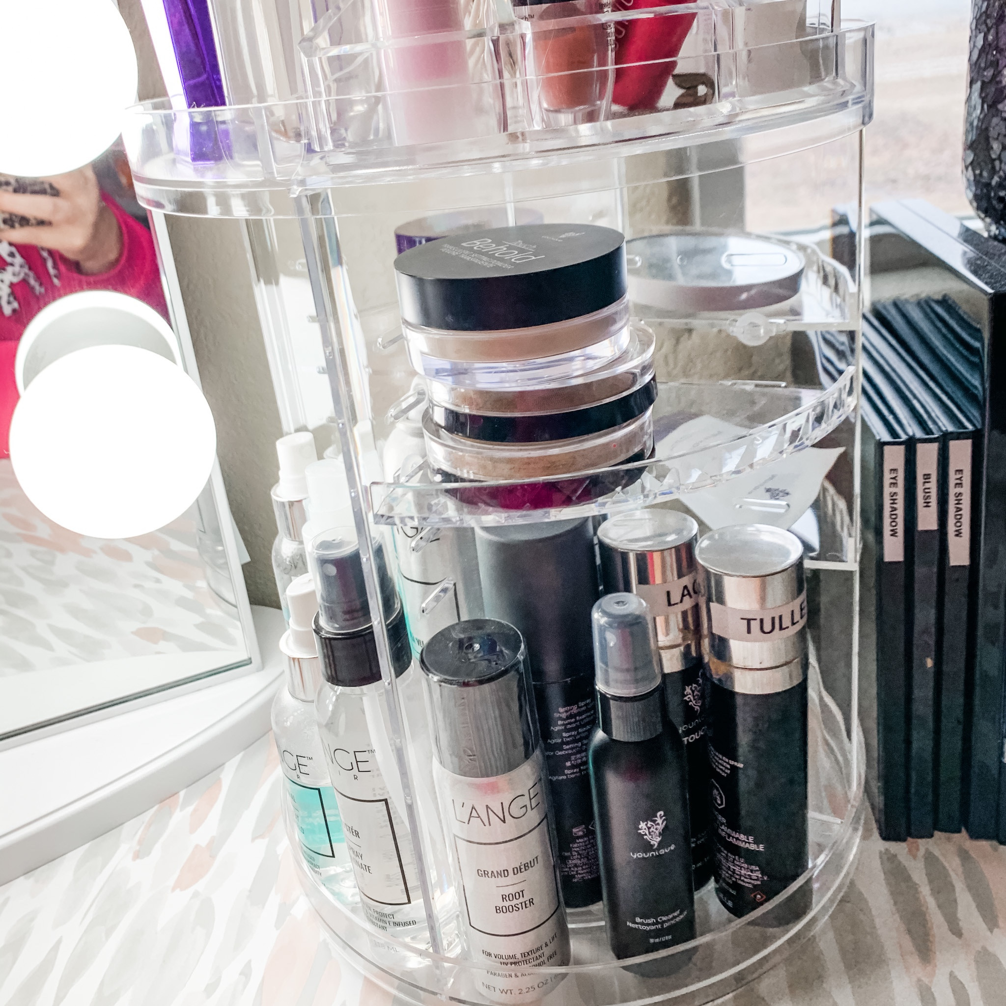 Best makeup organizer! 

** Don’t forget to ❤️ any items you like so you get notified when there’s a price drop! 

📱➡️ simplylauradee.com 

beauty finds | hair finds | hair products | beauty products | hair favorites | beauty favorites | hair care | skincare | shampoo | conditioner | blow dryer | flat iron | curling iron | foundation | eyeshadow | mascara | lipstick | lip gloss | beauty essentials | skincare essentials | ulta | sephora | target | target finds | walmart | walmart finds | amazon | found it on amazon | amazon finds

#LTKbeauty #LTKunder50 #LTKmidsize