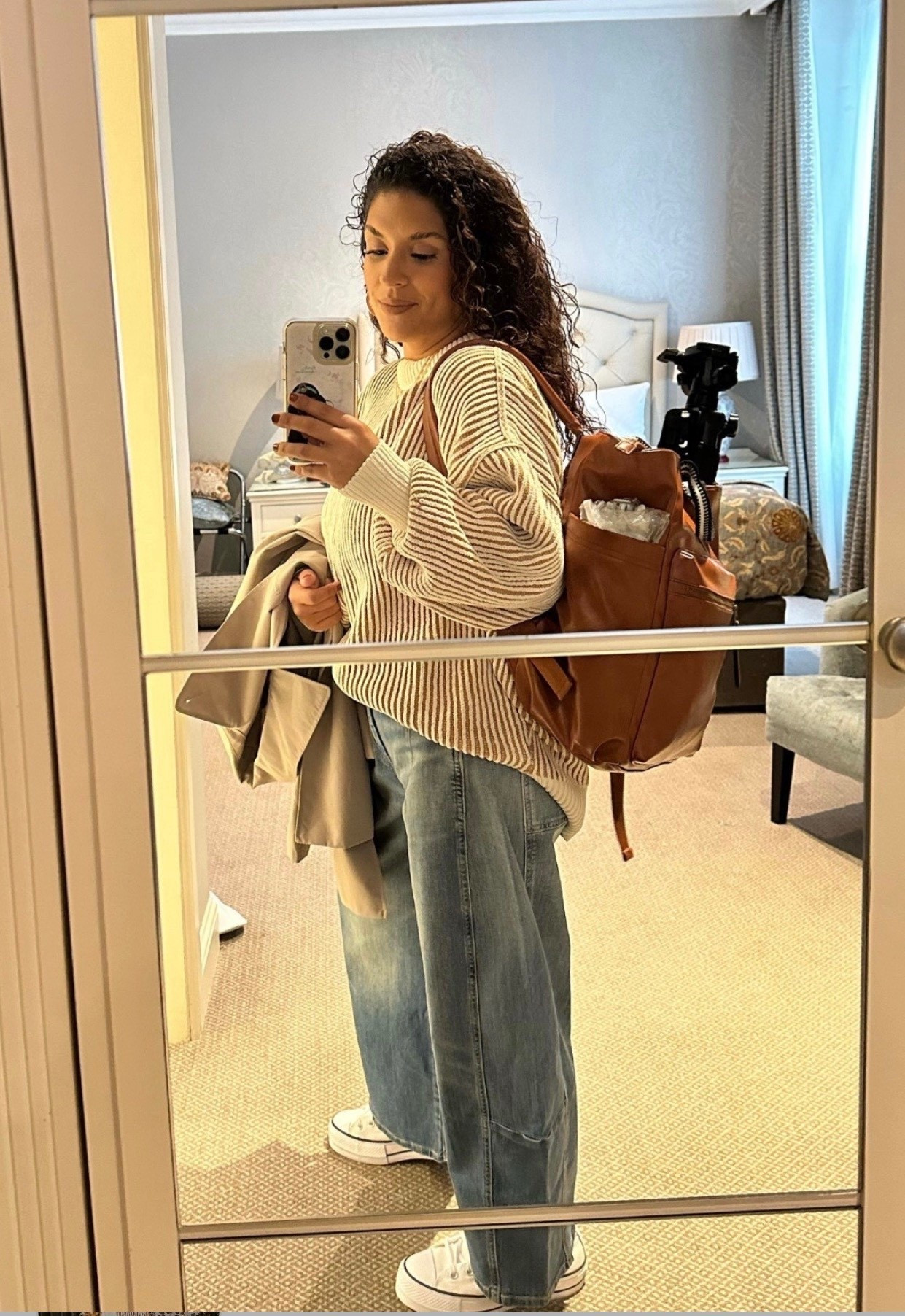 Easy outfit, still looks put together 🤍

#outfit  #everydaystyle #denimlook

#LTKdayinmylife #LTKstorytime #LTKootd