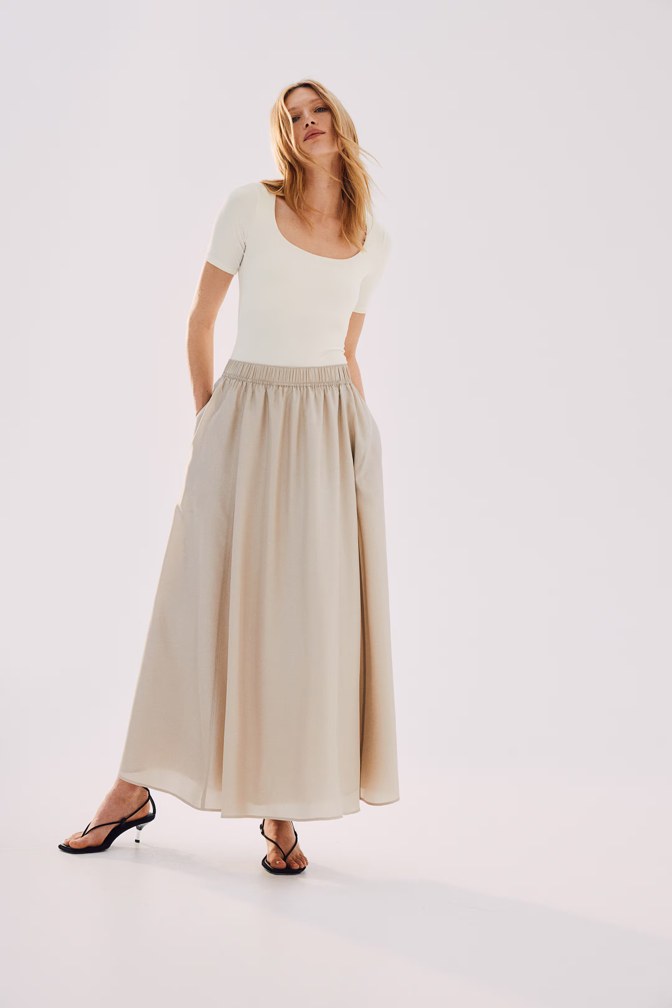 Stringbody met korte mouwen | H&M (DE, AT, CH, NL, FI)