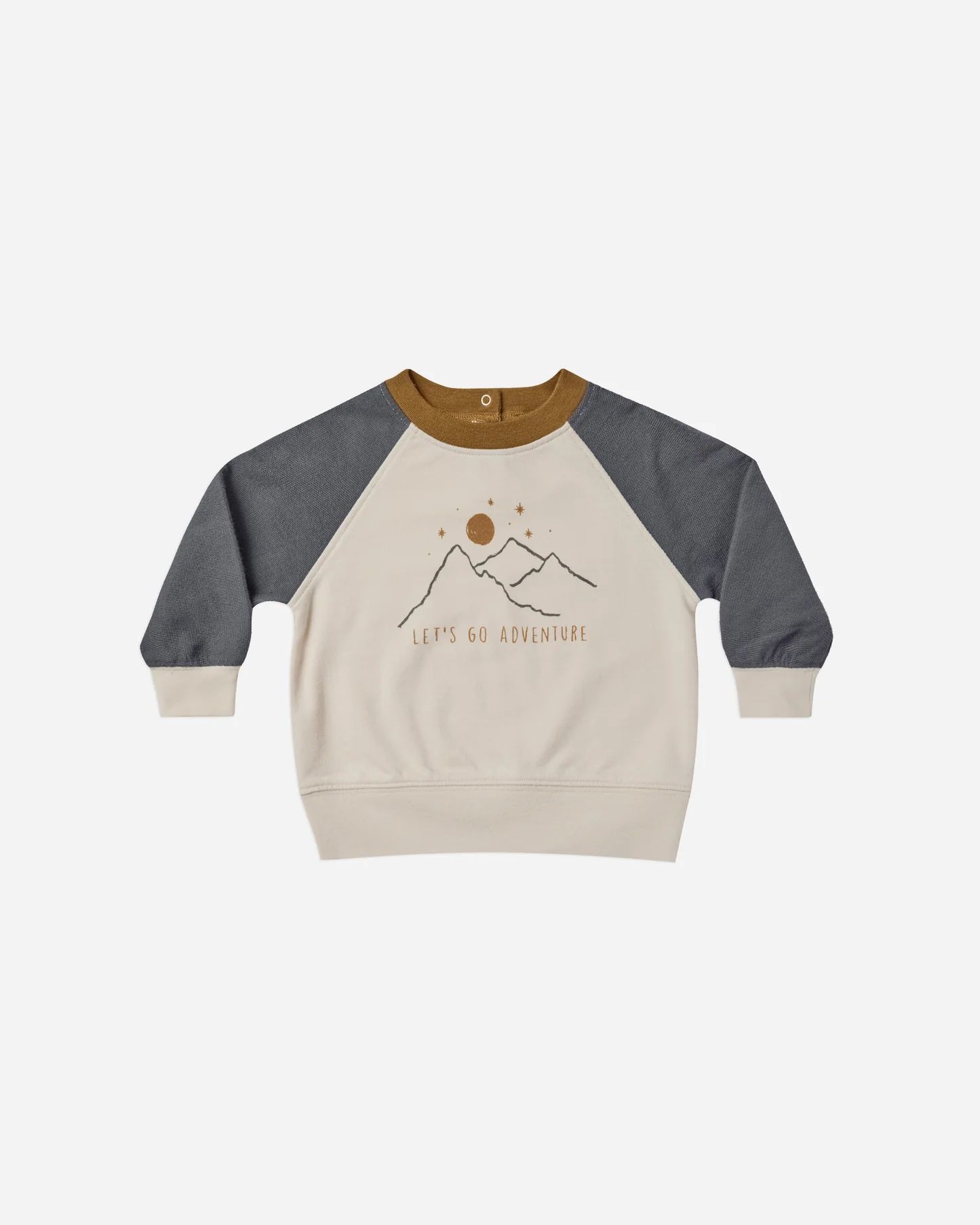 raglan sweatshirt || let's go adventure | Rylee + Cru