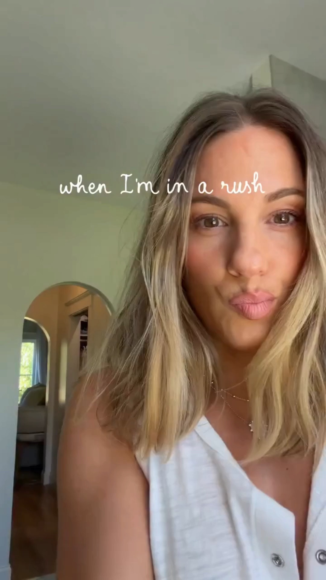 Takes ✌🏼 seconds & never fails me! 

#hair #hairstyle #momlife #postpartum #style

#LTKmorningroutine #LTKdayinmylife #LTKActive