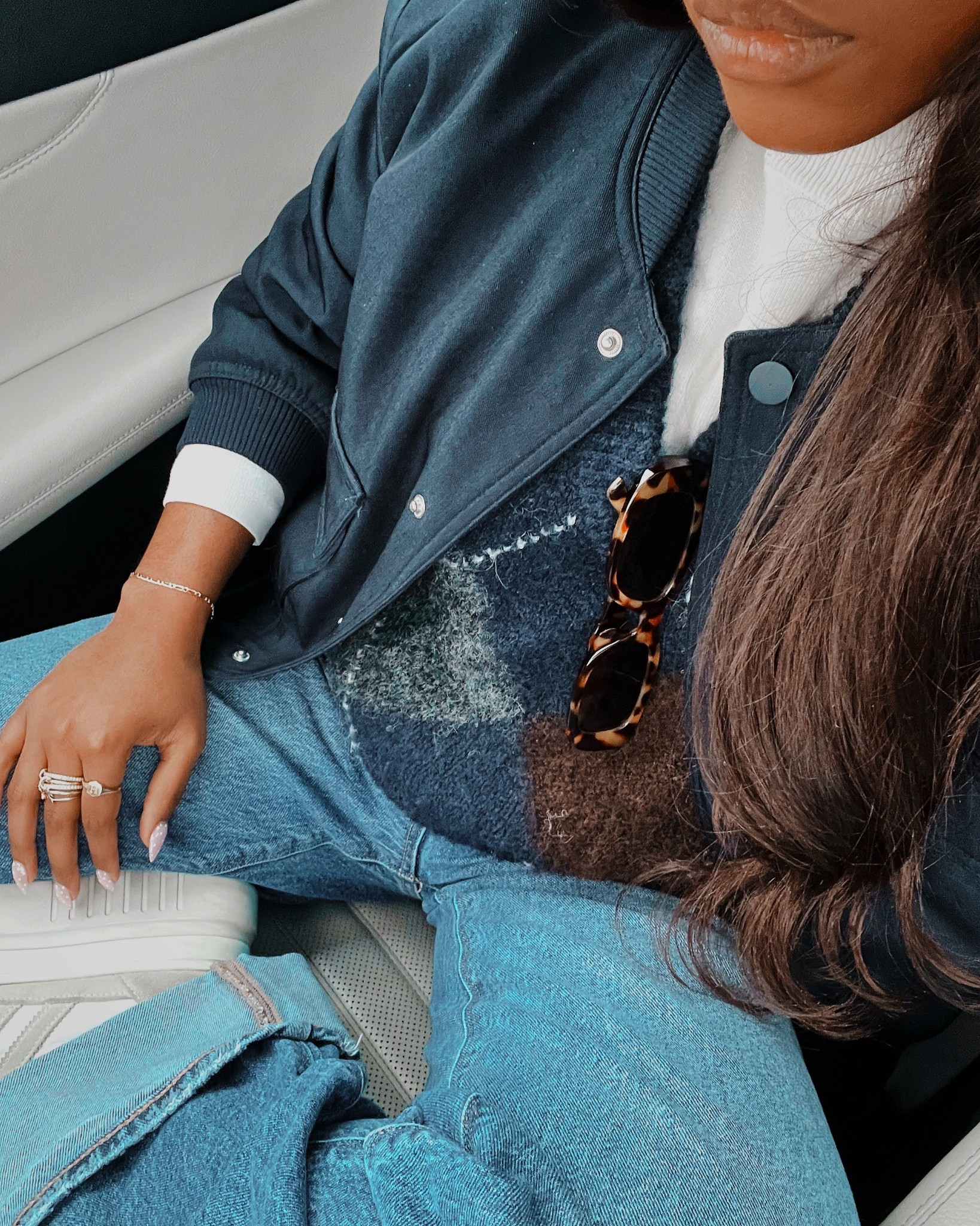 Weekend ease, elevated. Linking every layer I actually wear 🤍✨#LTKCyberWeek 

#LTKFindsUnder100 

#LTKootd