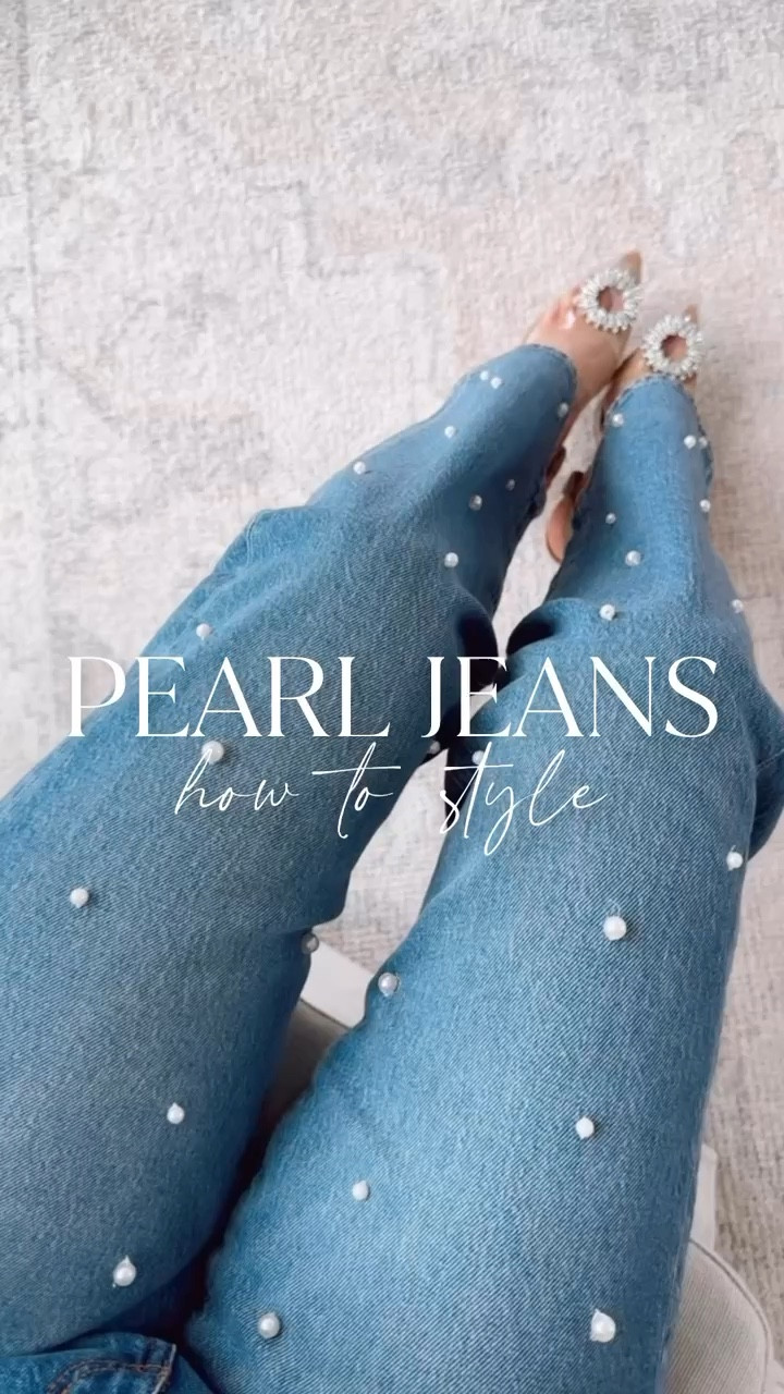 These pearl jeans! 😍 Obsessed! Here’s a few ways to style them! Wearing XS in most tops & 24 in the jeans!

Loverly Grey, holiday outfit, pearl jeans, Christmas outfit, fall outfit, winter outfit 

#LTKHoliday #LTKStyleTip #LTKSeasonal