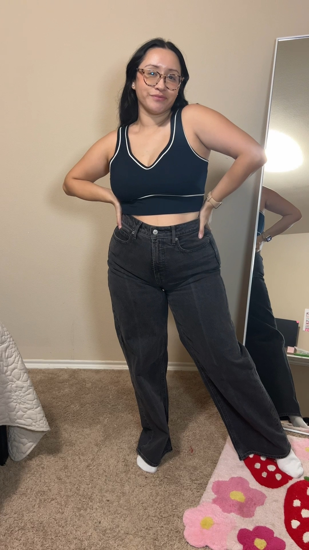 Old Navy jeans for the win 👖✨ They’re comfy, affordable, and super size-inclusive — available in regular, tall, and petite so everyone can find their perfect fit. I linked all my favorite styles on LTK for easy shopping!

4’11 Petite | 140lbs
Size reference:
Jeans: size 8 petite


#LTKCyberWeek #LTKSaleAlert #LTKPetite