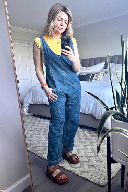 When you can wear these comfy overalls  to work life is a win 🏆 
They also come in a shorts version 

#LTKU #LTKfindsunder100 #LTKFestival