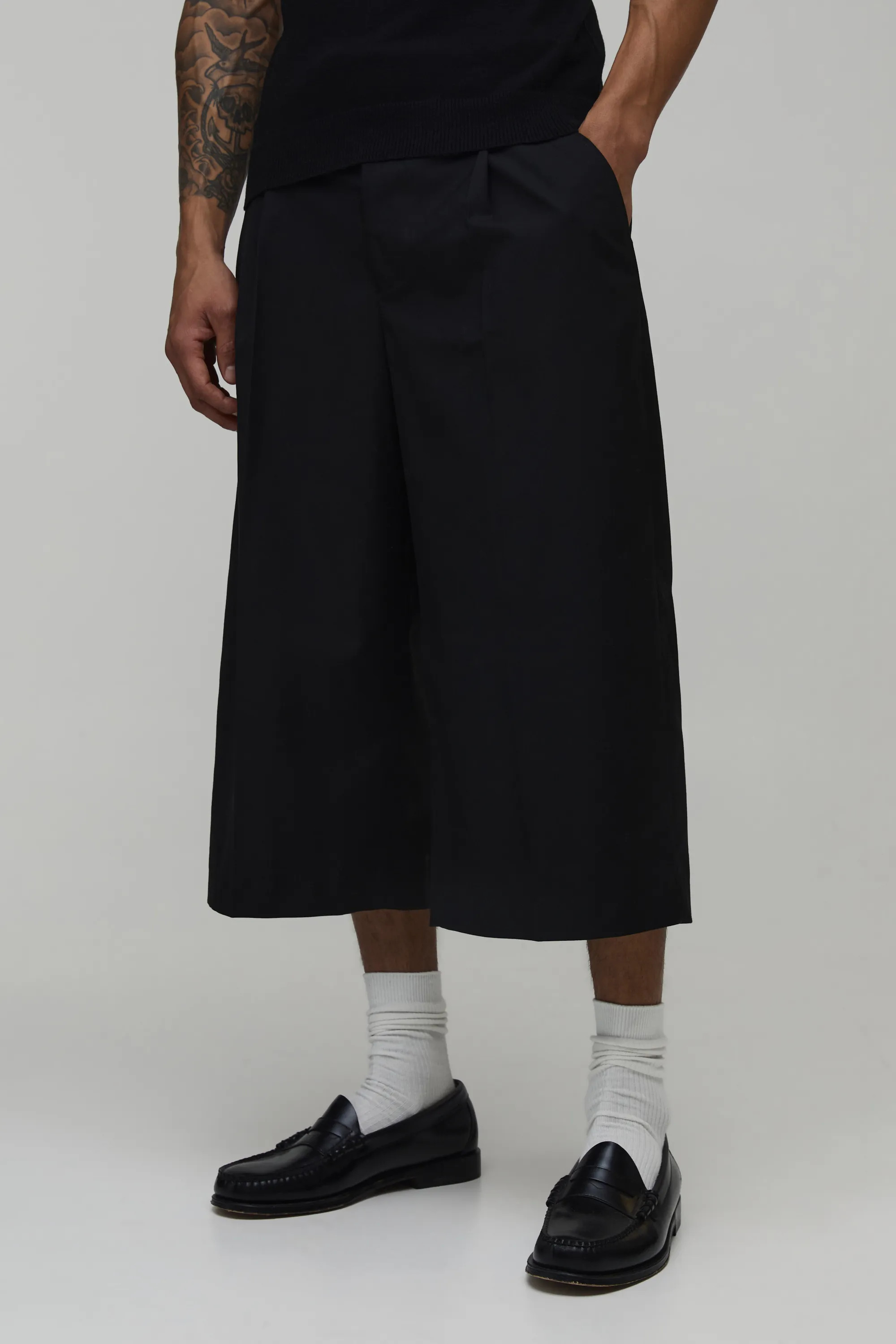 Shorts | Wide Fit Tailored Long Length Shorts | boohooMAN | boohoo (US & Canada)