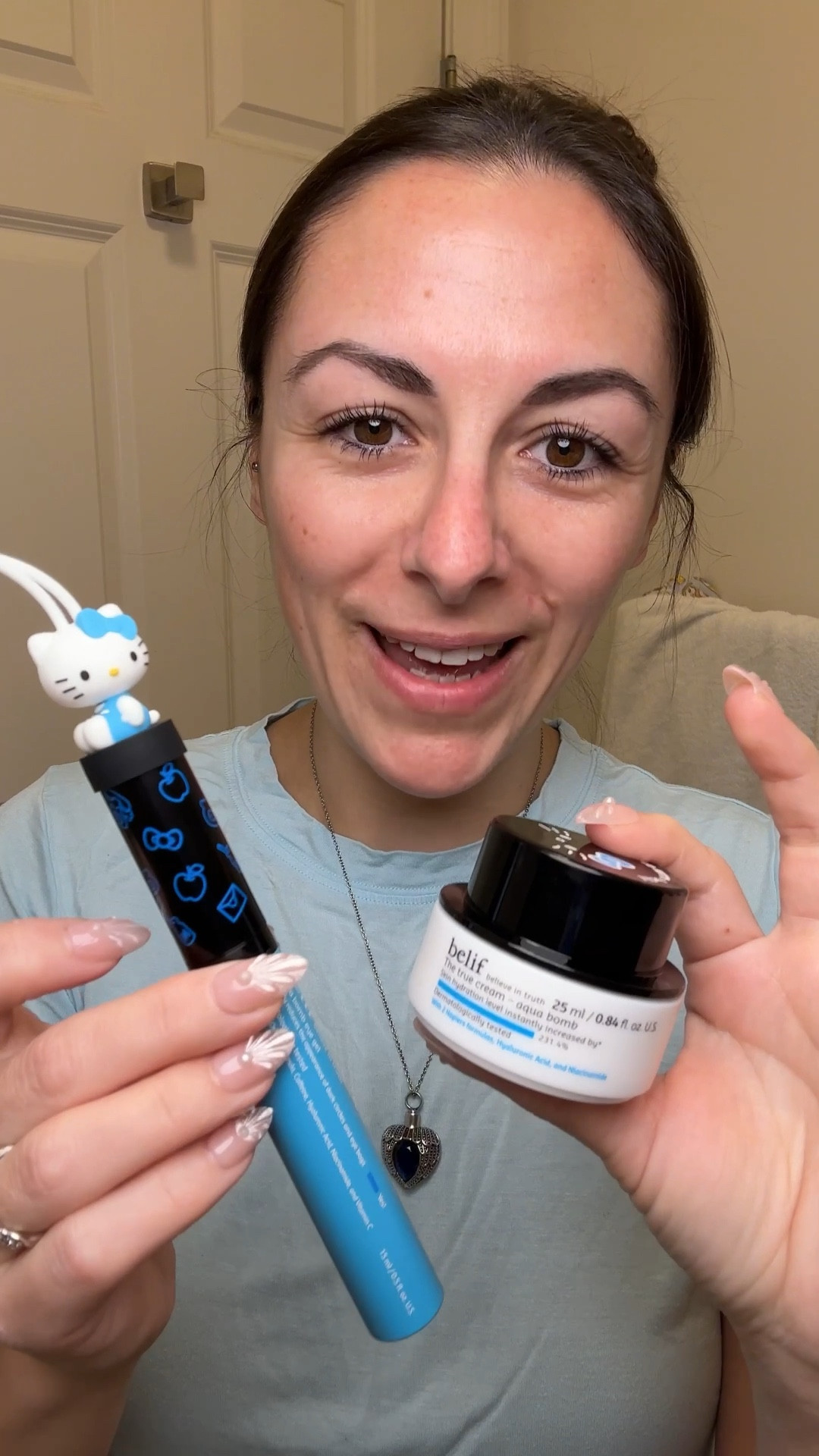 My tired-mom morning routine just got a whole lot cuter ✨
The cooling eye gel + jelly moisturizer together… I totally get the hype now.
And the Hello Kitty topper turning into a keychain?? I can’t.
Such a sweet little self-care gift if you love gel formulas or anything Sanrio 💙🎀

@hellokitty @belif @sephora 
#belif
#hellokitty
#skincareroutine
#kbeautylover
#momsoftiktok
#giftsforher 

#LTKHoliday #LTKGiftGuide #LTKgrwm