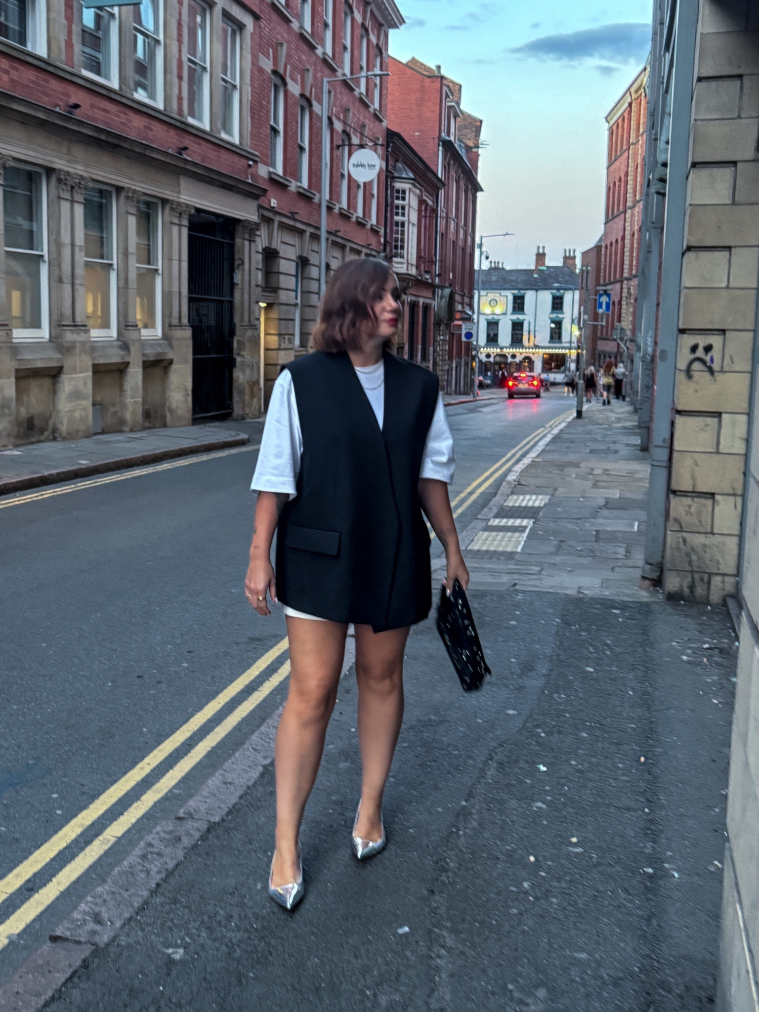 I’m wearing a size 40 in the waistcoat for reference and a large in the tee 

#LTKmidsize #LTKstyletip #LTKcurves
