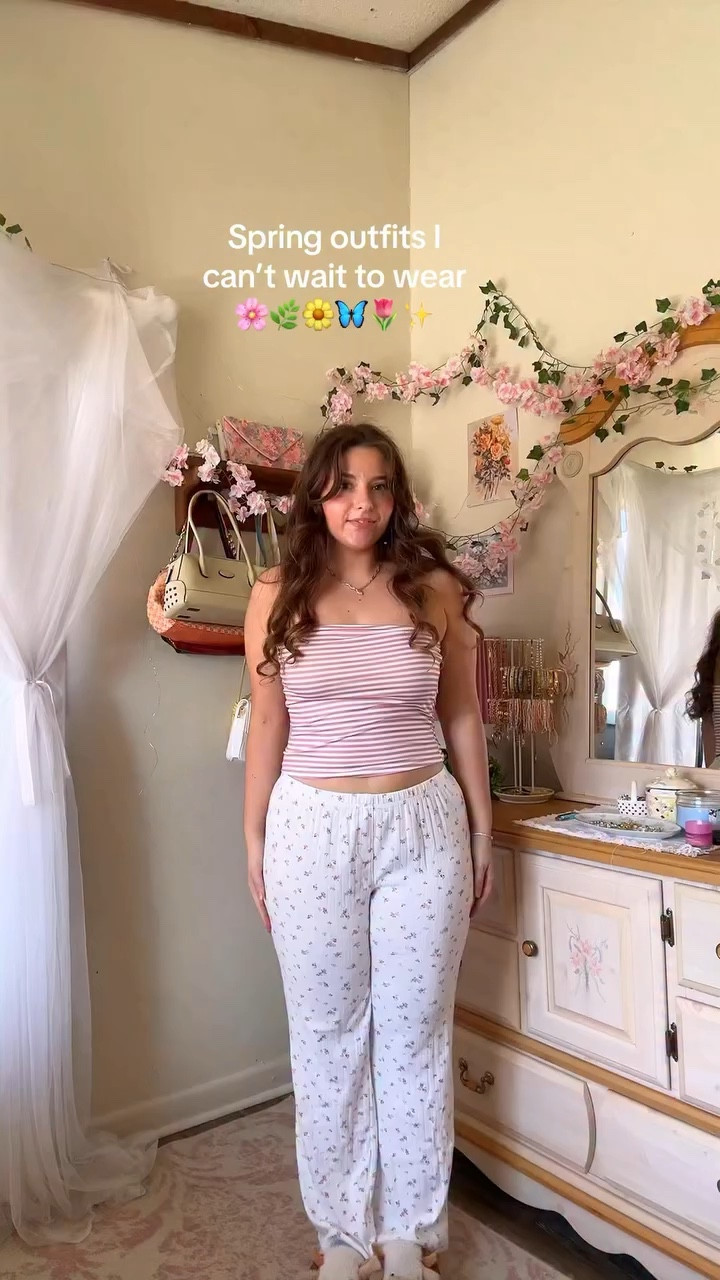 Spring outfits I can’t wait to wear!
#springvibes #outfitideas #shopping #outfitinspiration #fashioninspo