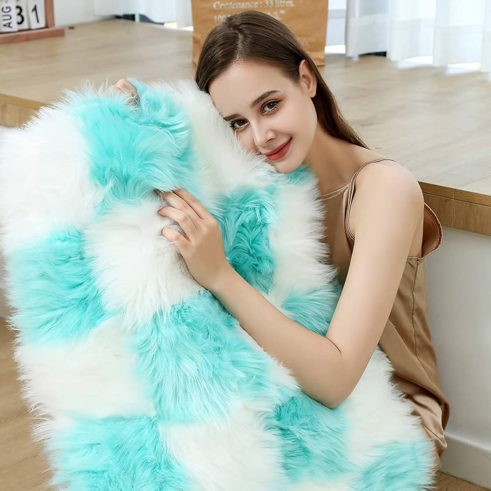 CKLZSAY Faux Fur Sheepskin Rug Super Soft Fluffy Plush Checkered Area Rug Bedroom Floor Children'... | Amazon (US)