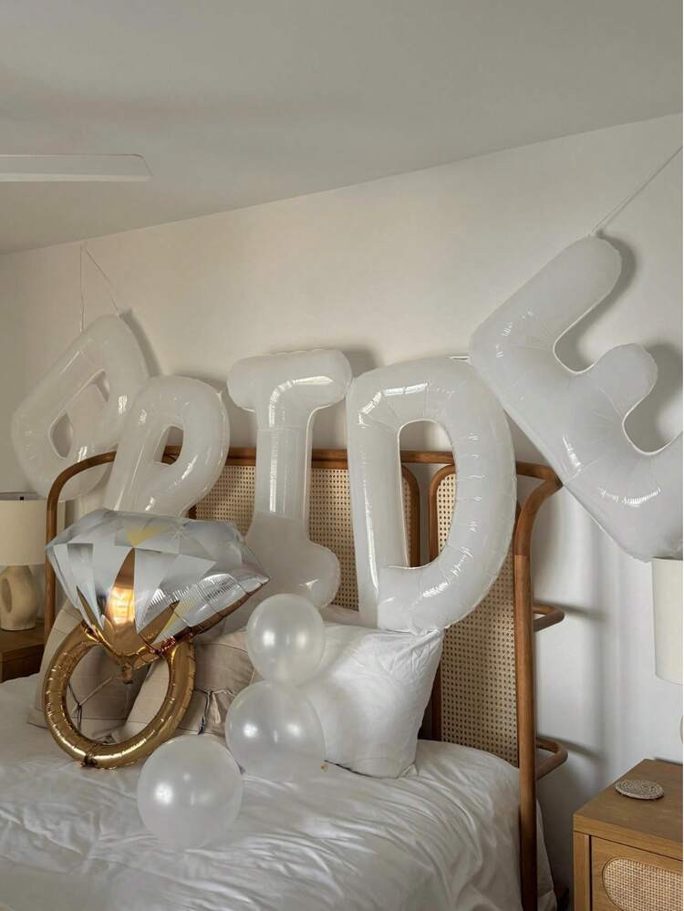 1 Set White "Bride" Letter Balloon Banner, 40 Inch White "BRIDE" Balloons, Suitable For Bridal Shower, Bachelorette Party, Wedding Decoration, Home Party Supplies, Engagement Decor | SHEIN