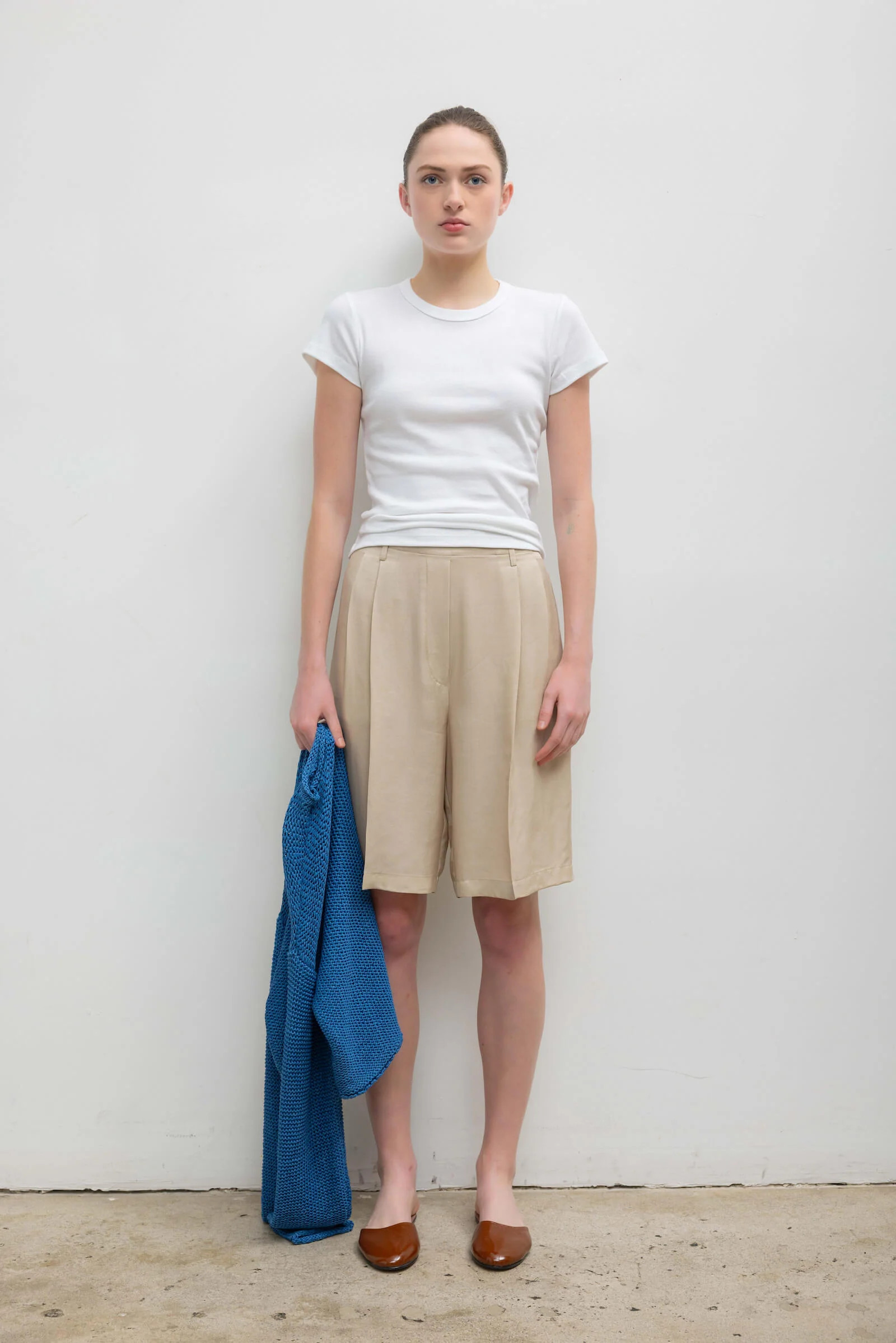 LESET Kim Pleated City Short in Sahara in Tencel | LESET