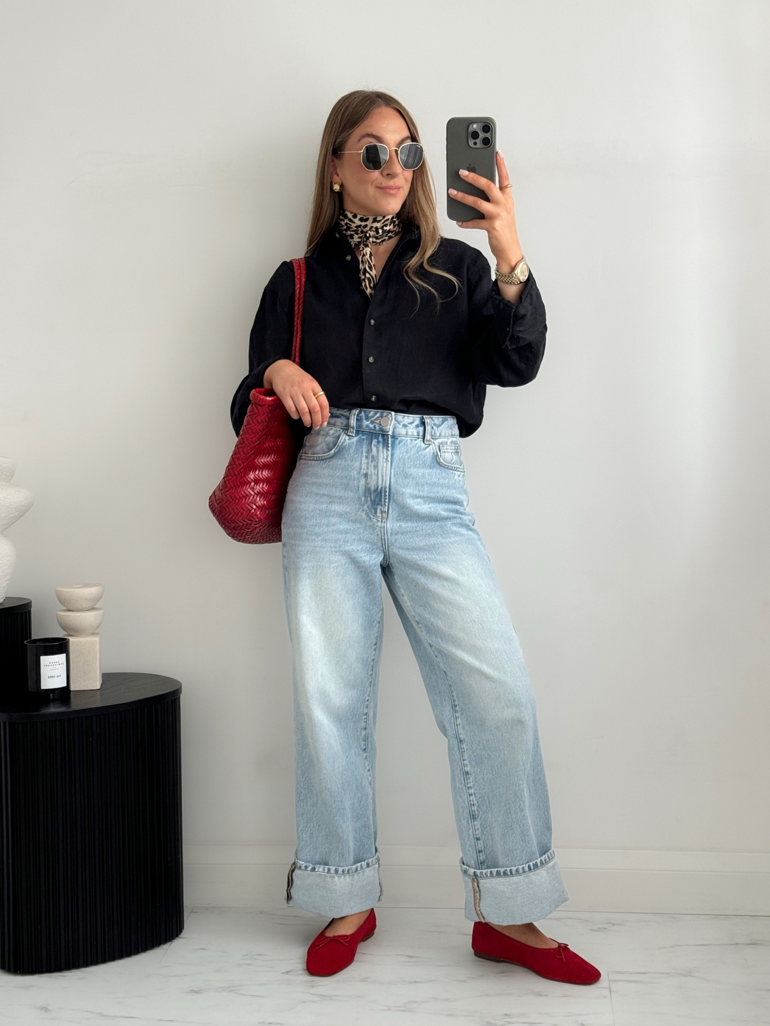 Black linen shirt, turn up jeans & red suede ballet flats outfit.


#LTKstyletip #LTKshoes #LTKsale