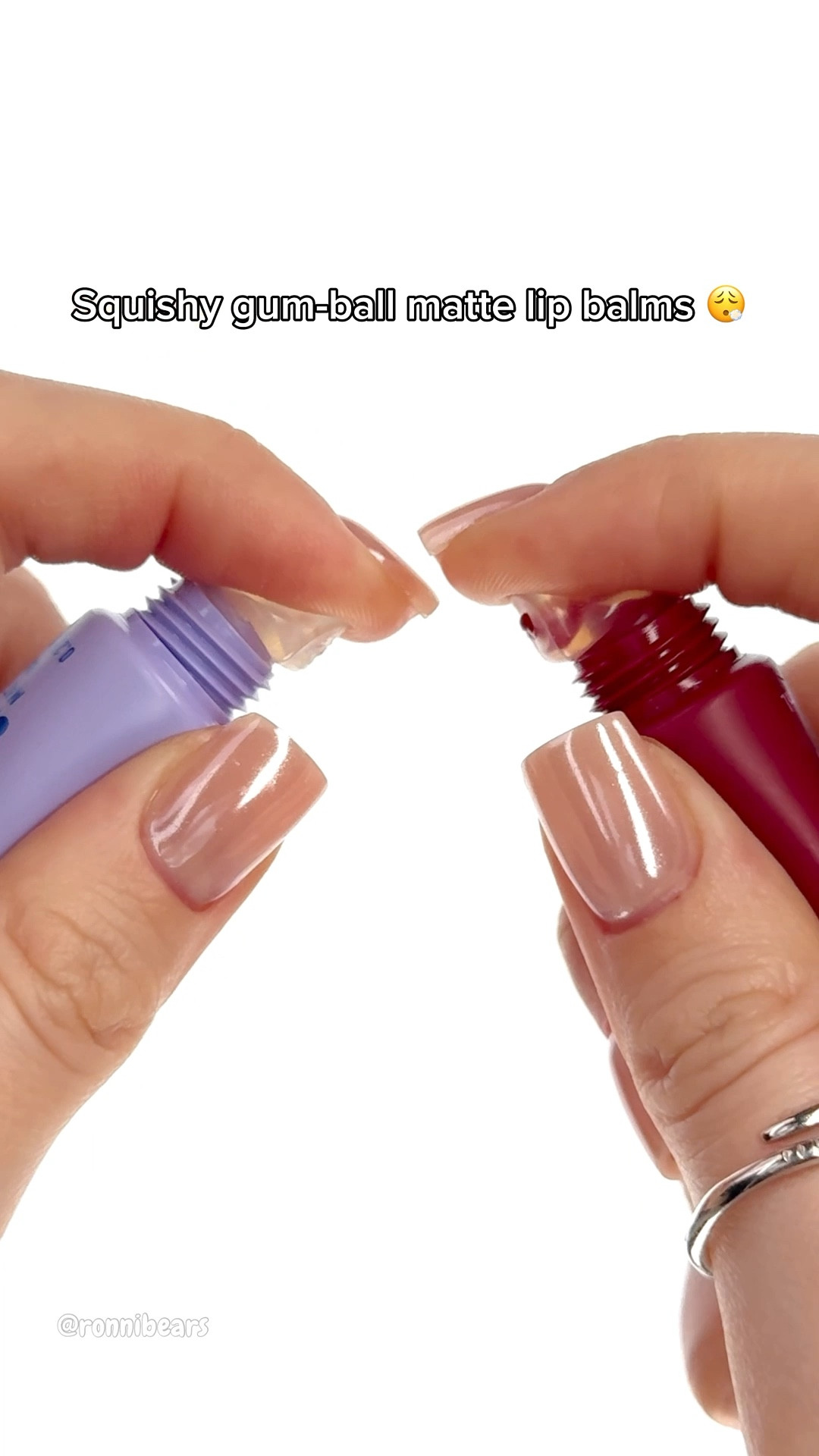 Squishy applicator, matte formula and packaging that reminds me of gumballs 😋

🛍️ NYX Smushy Lip Balm in Squeeze N Sizzle and Sugar Crush

#LTKuk #LTKbeauty