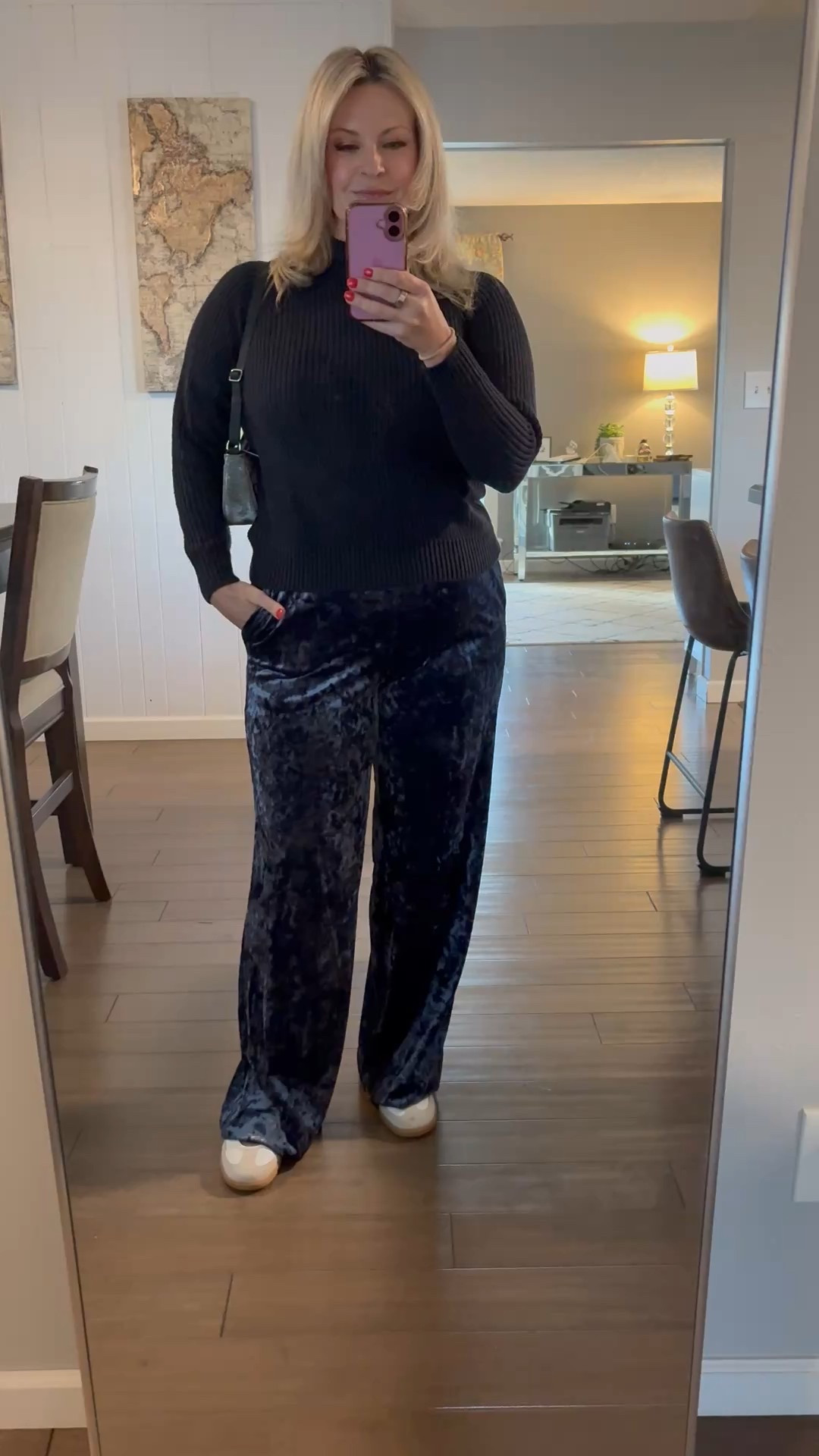 Comfy and cute holiday outfit!
Size small in pants. My sweater is very old Zara so I'm
Linking several options.

Holiday Outfit. Lululemon. Christmas outfit. Adidas


Follow my LTK @EmilyAnneGardner on the @shop.LTK app to view this post and get my exclusive app-only content!

#liketkit #LTKHoliday #LTKCyberWeek #LTKGiftGuide
@shop.ltk
https://liketk.it/5C1gF

#LTKFindsUnder50 #LTKHoliday #LTKCyberWeek