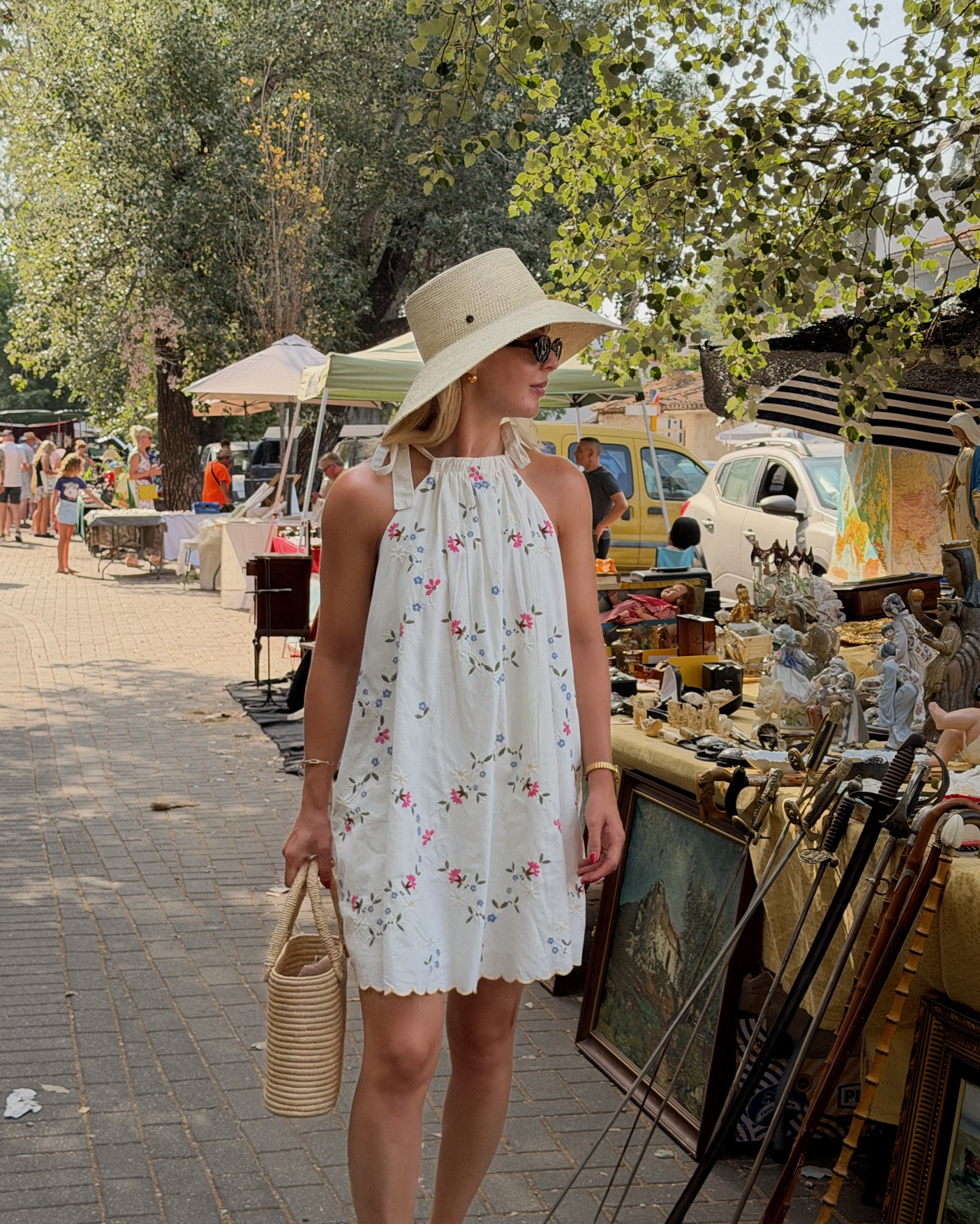 A easy throw on summer mini dress

#LTKsummer