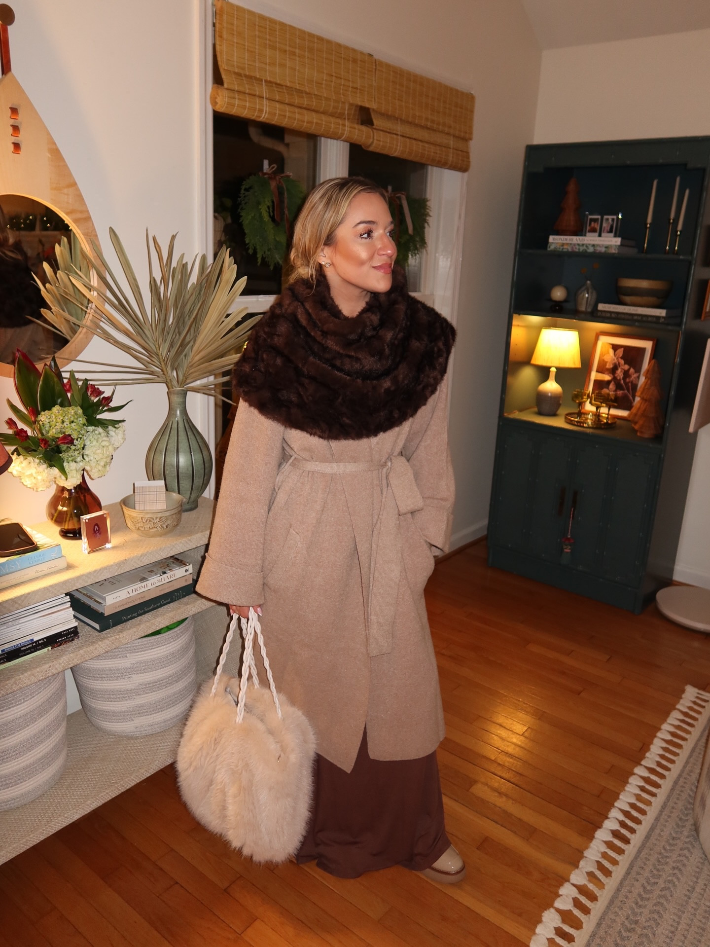 “Mamaw chic” has entered the chat ✨ (goodbye grand millennial 👋🏻) 
Faux fur under $50? ✔️ Cozy layers that are warm & waterproof? ✔️ Neutral tones? ✔️ Same day delivery ✔️ 

I’m fully embracing my mamaw energy in 2026—warm, unbothered, slightly overdressed, and honestly thriving. If comfort + style that doesn’t break the bank + main character energy is wrong, I don’t want to be right. 

Every piece of this NYE look is Amazon Prime (because convenience is life during the holidays) *except* for the beautiful cardigan, which I scored locally from one of my favorite boutiques in Mount Pleasant called @findings_acuratedcollection —the blueprint for true mamaw chic 🤍

👉 Click the link in my bio to shop the outfit details
Support local, stay cozy, and let your inner mamaw shine

#MamawChic
#CharlestonStyle
#AmazonFashionFinds
#MountPleasantSC
#CozyChicFashion