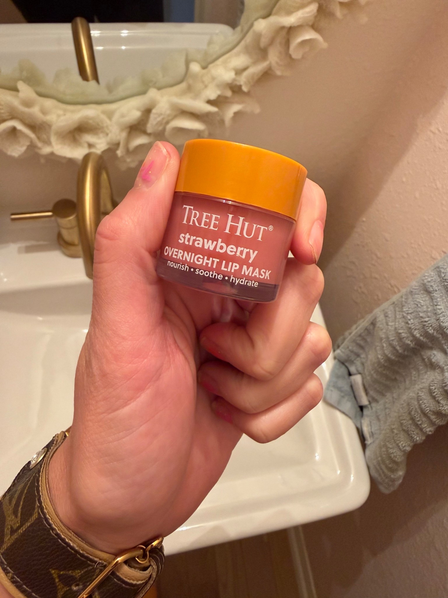 Perfect for the tween/teen with dry lips or wanting to add in skin care before bedtime 

#LTKBeauty #LTKmomlife #LTKselfcare