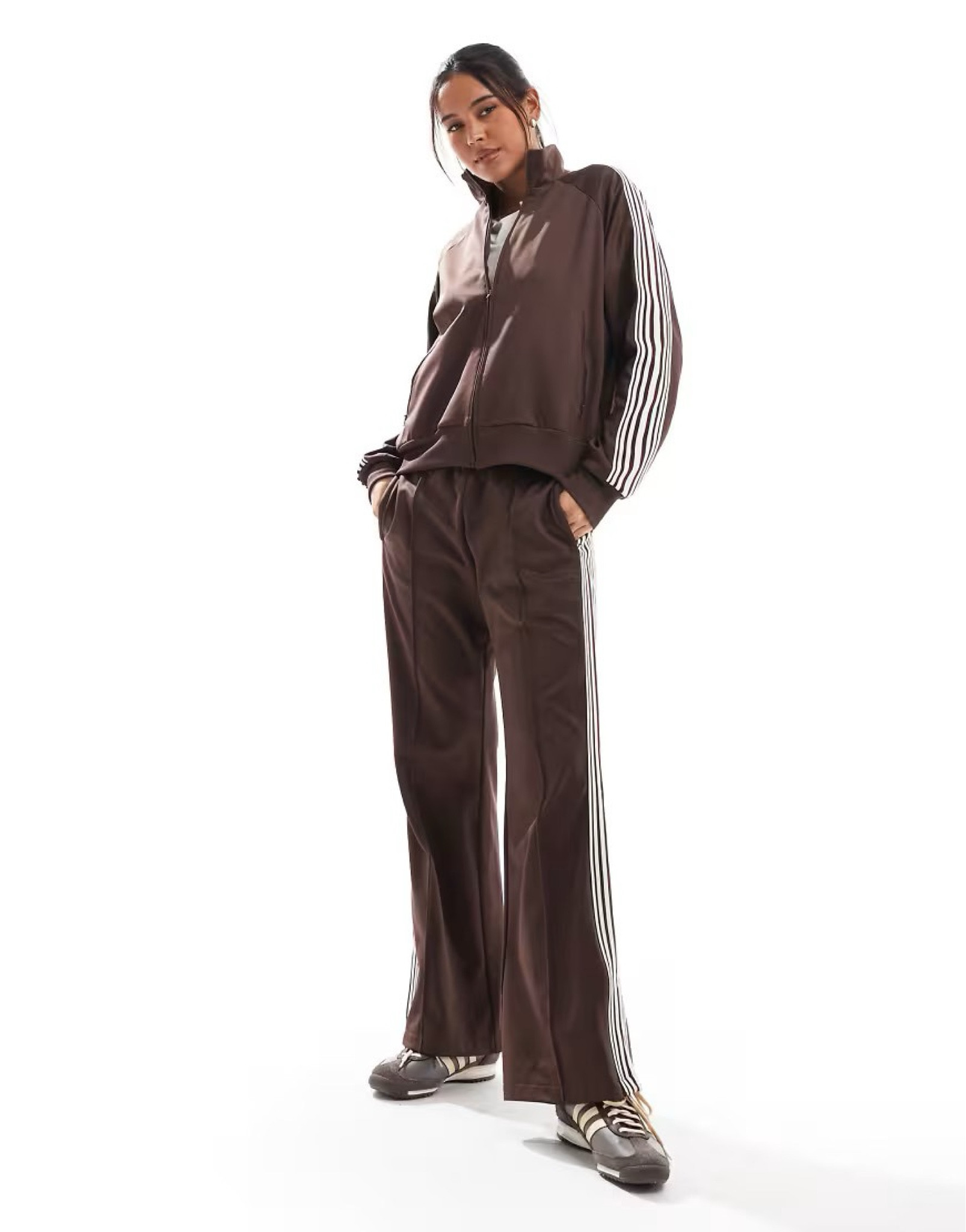 Brown trackies set >>>

#LTKstyletip #LTKgiftguide #LTKaustralia