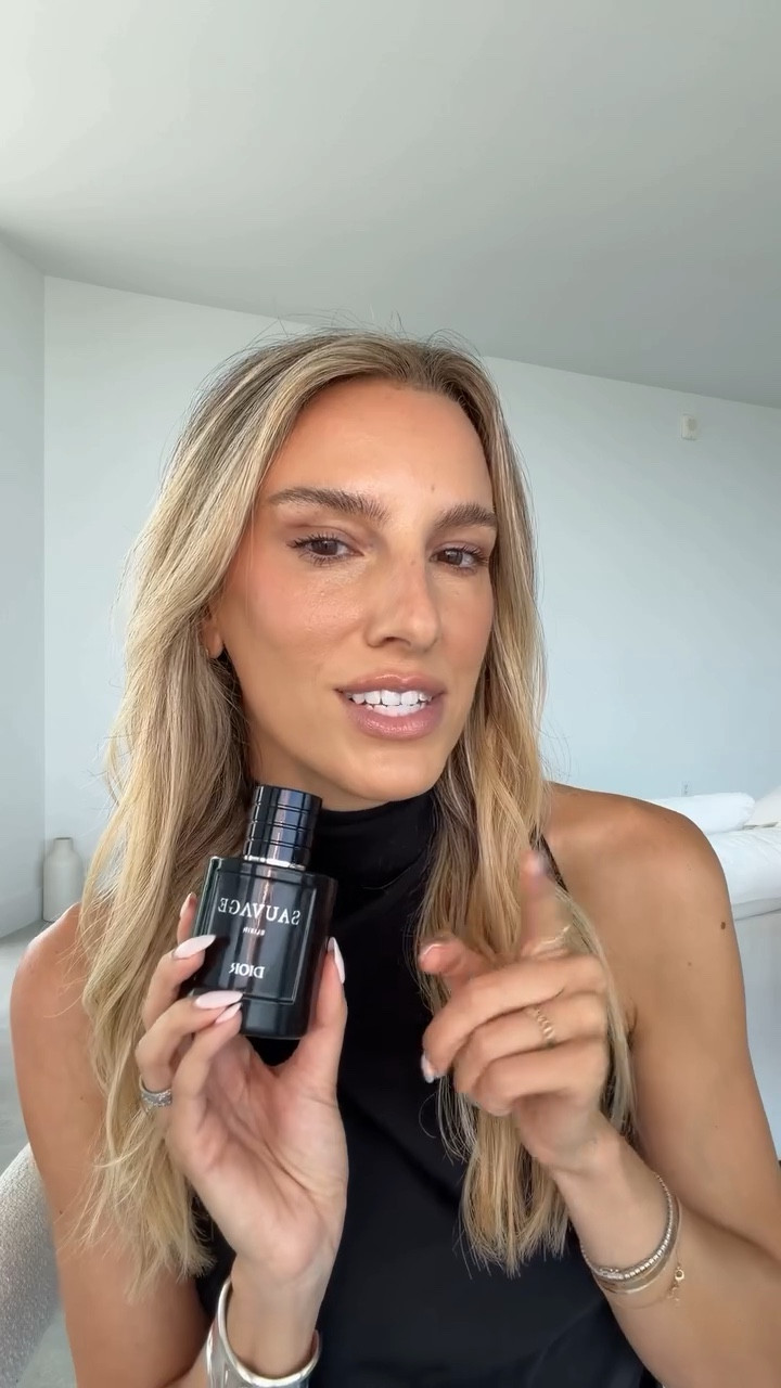 If you have to choose between the Dior Sauvage Eau De Parfum and the Elixir — one is remembered while the other is unforgettable 🖤 The EDP is an everyday fragrance. The Sauvage Elixir is more intense and concentrated so it’s perfect for date nights. 
#DiorSauvage #DiorParfums @diorbeauty @diorbeautylovers