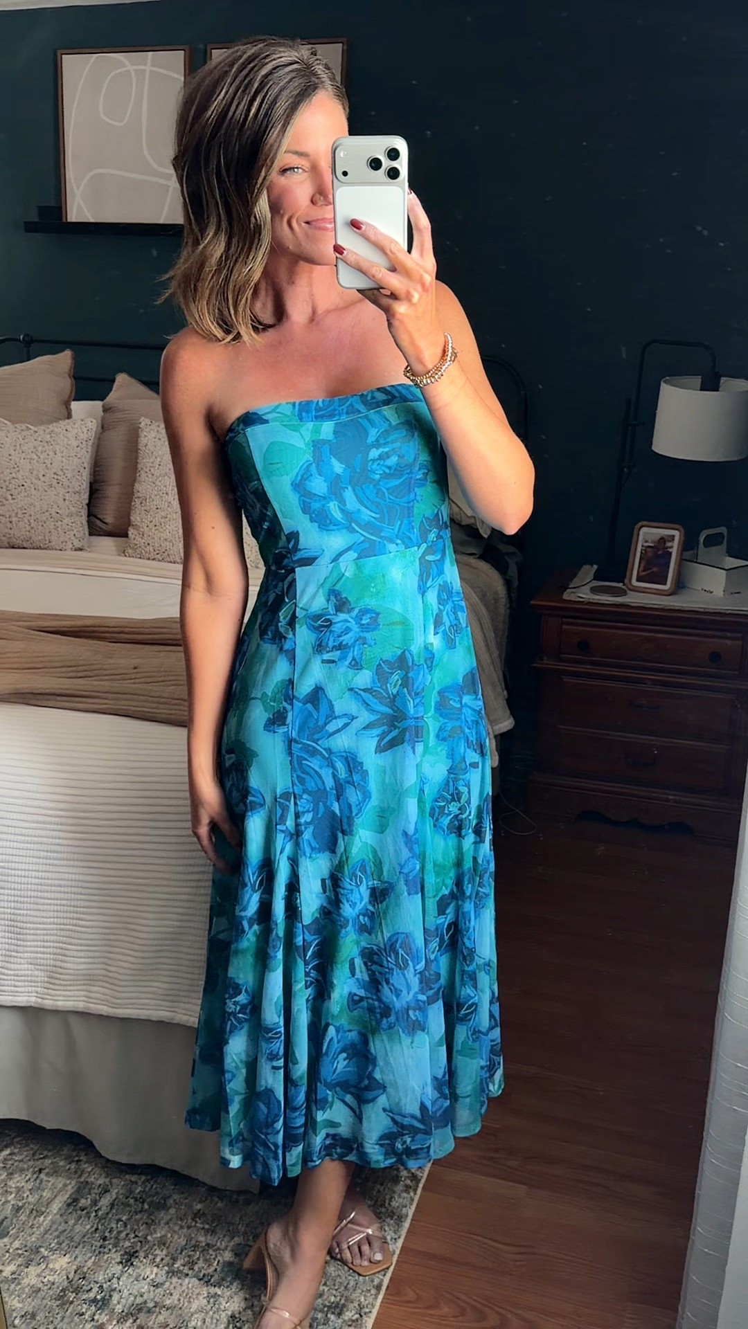 Spring wedding guest dress. Would be great for vacation too. Can be worn with straps or strapless. 
Wearing small 

#LTKWedding #LTKSeasonal