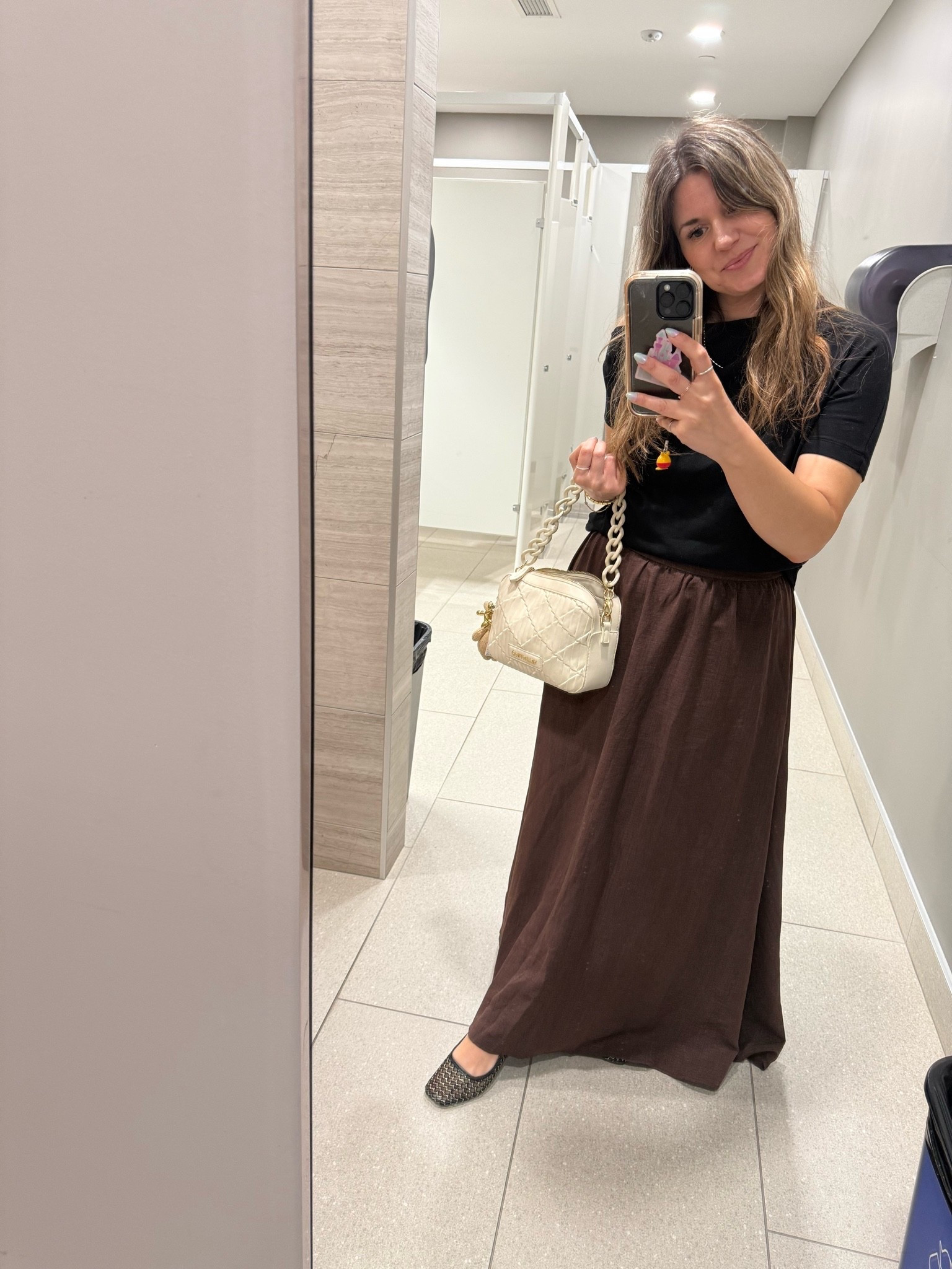 Size medium skirt

#LTKsummer #LTKstyletip #LTKcanada