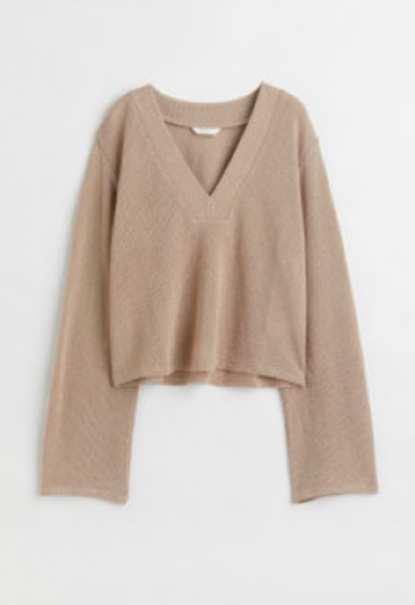 V-neck sweater | Fall sweater 

#LTKstyletip #LTKSeasonal #LTKfit