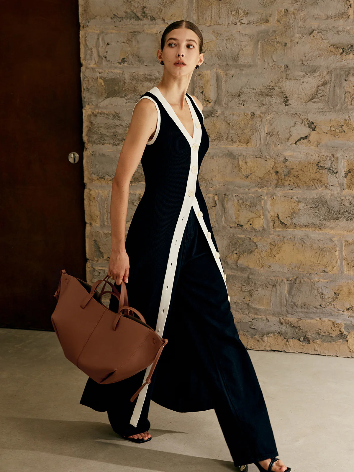 Contrast Trim Button Sweater Tank Dress | Commense