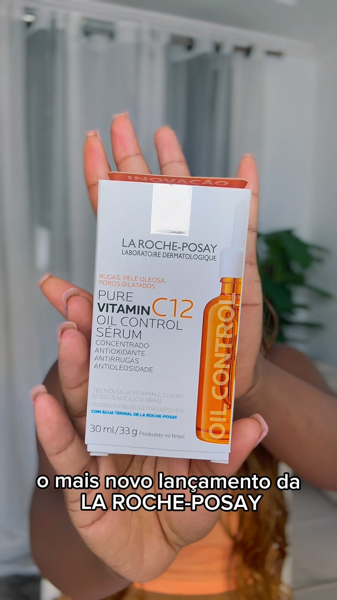 Eu estou a amar o mais novo Sérum da LarochePosay que contém 12% de vitamina c pura e ácido salicílico ideal para pele oleosa 🥰🥰🥰 

#LTKbrasil #LTKbeleza