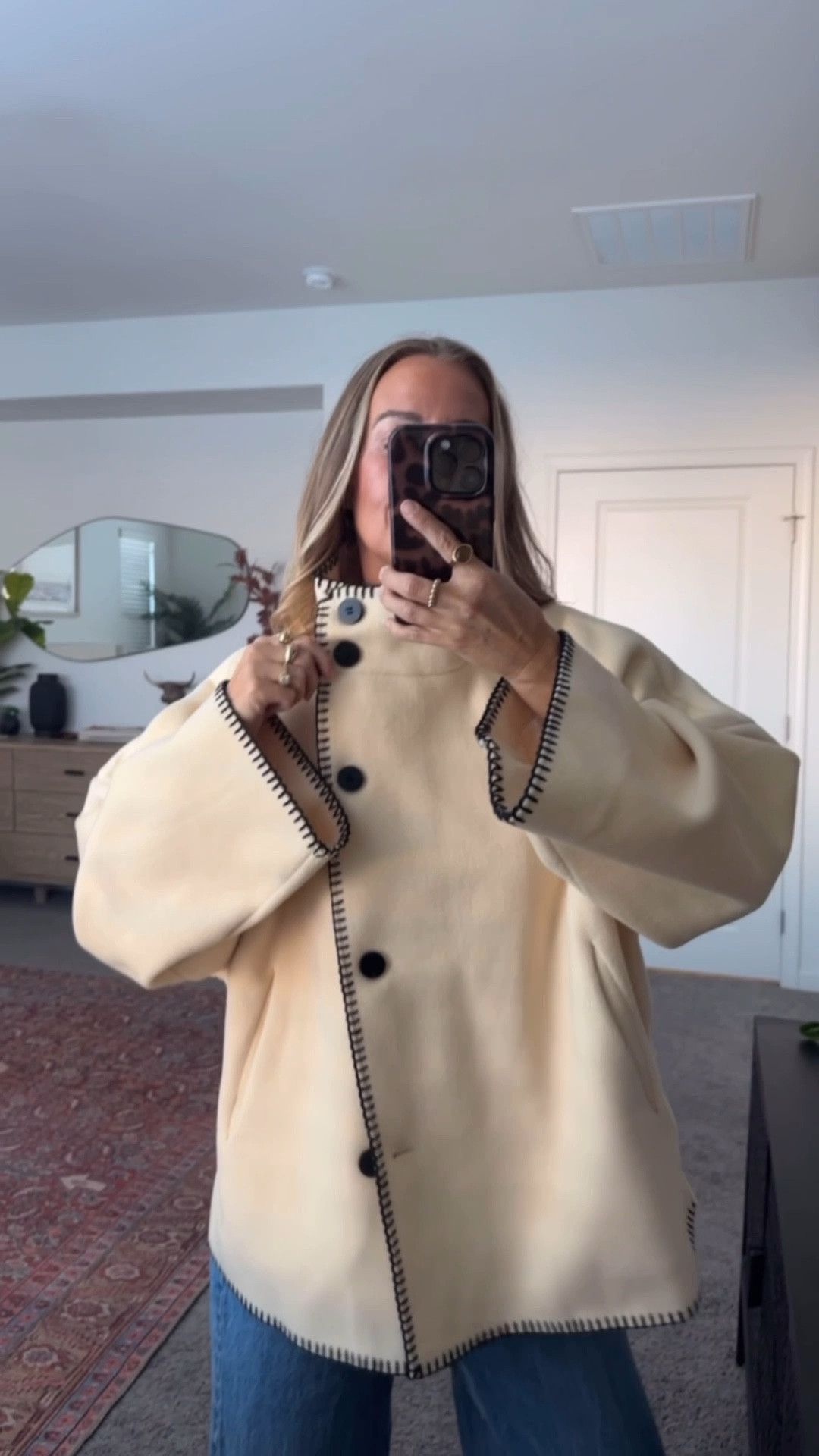 The coziest jacket!!!

#LTKFindsUnder100 #LTKgrwm