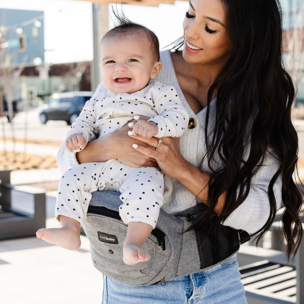 tushbaby Hip Seat Carrier in Grey/Standard Polyester | Babylist