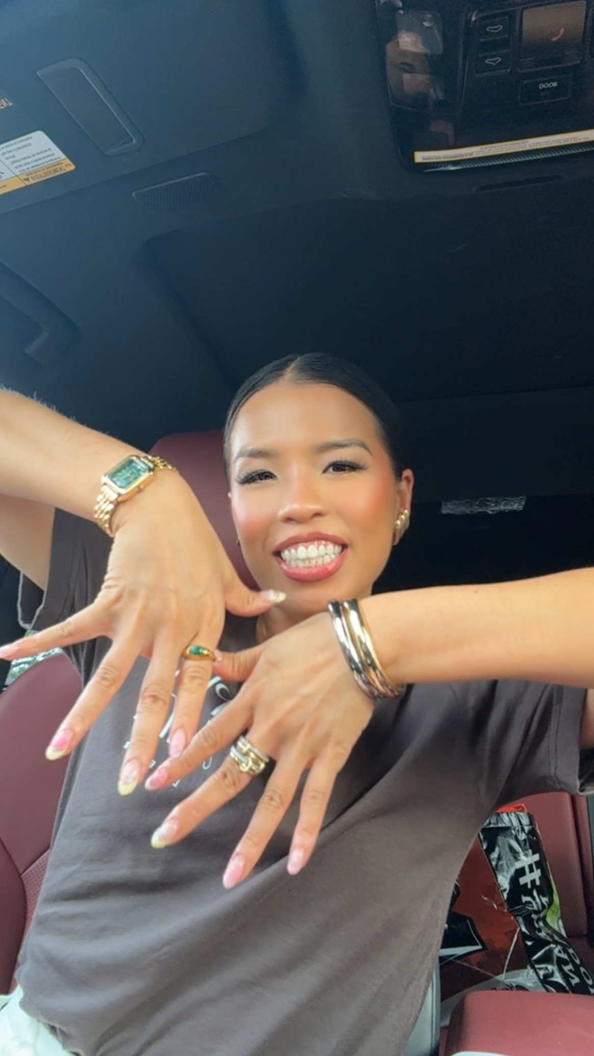 Today’s arm stack is giving edgy + fun — mixing metals and adding my fave color: green 💚

The green ring is from Missoma (sadly sold out in this color 😩), but other shades are still available! 👀
I’ve got my eye on the tiger eye next ✨

#LTKSummerEdit #LTKFindsUnder100 #LTKStyleTip