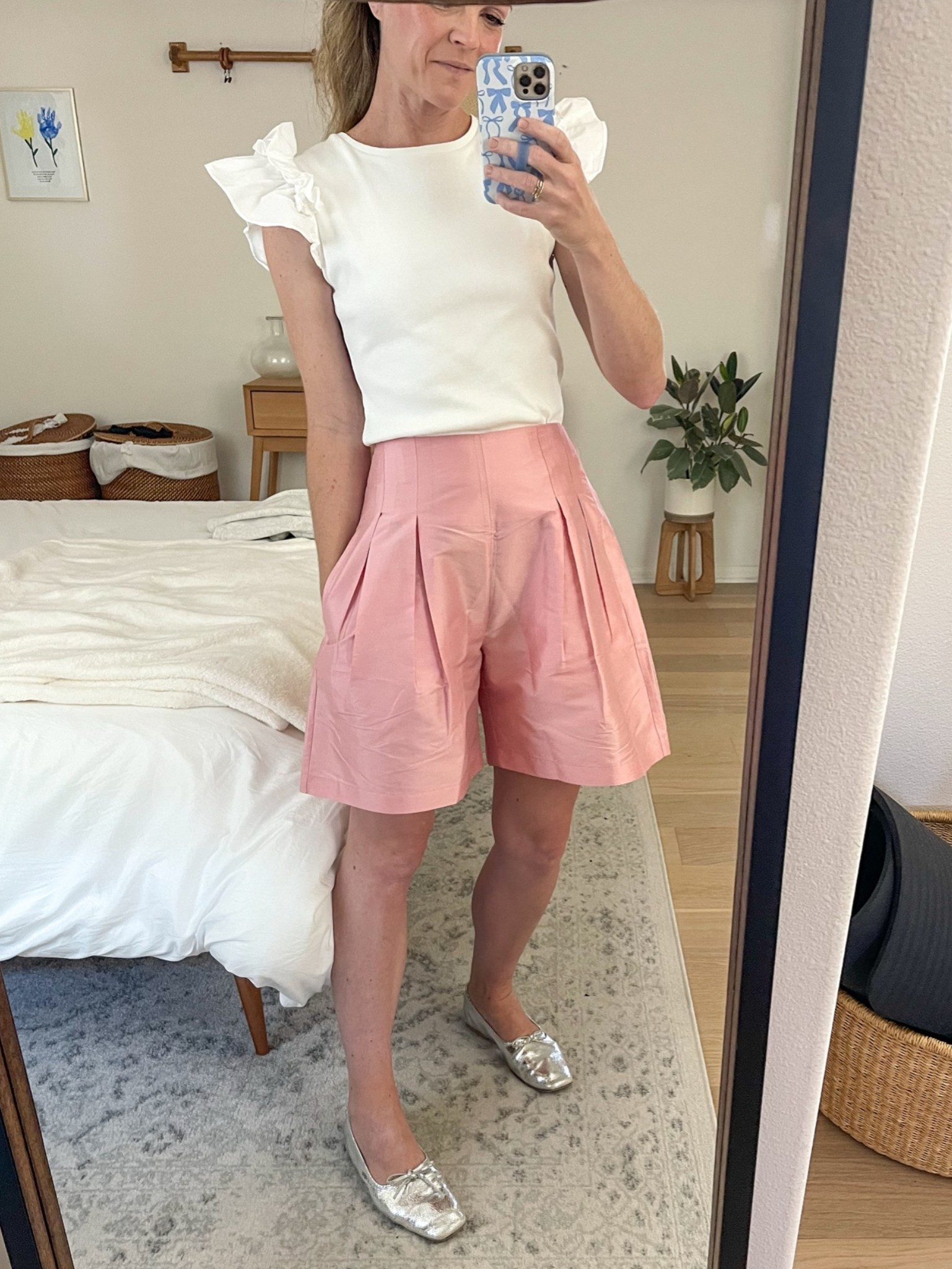 I’m a broken record with these shorts 🙈 the pink is now also available on Shopbop. The pink is SO fun and shockingly versatile. They fit TTS, wearing a 1.

#LTKootd #LTKSeasonal