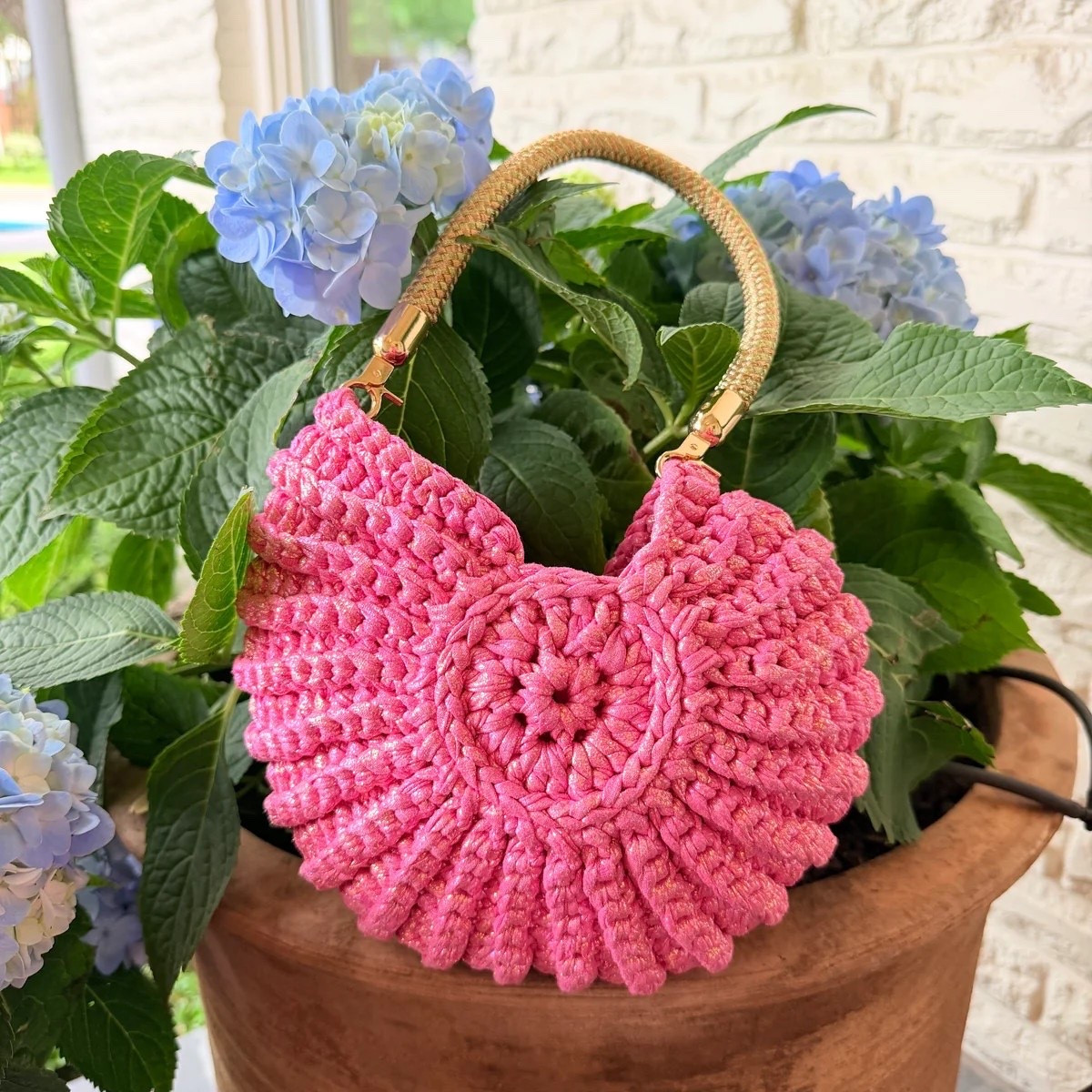 The crochet shell bag that you need for summer by Gresham.

#summerbag #beachstyle #nautilus

#LTKTravel #LTKSeasonal #LTKootd