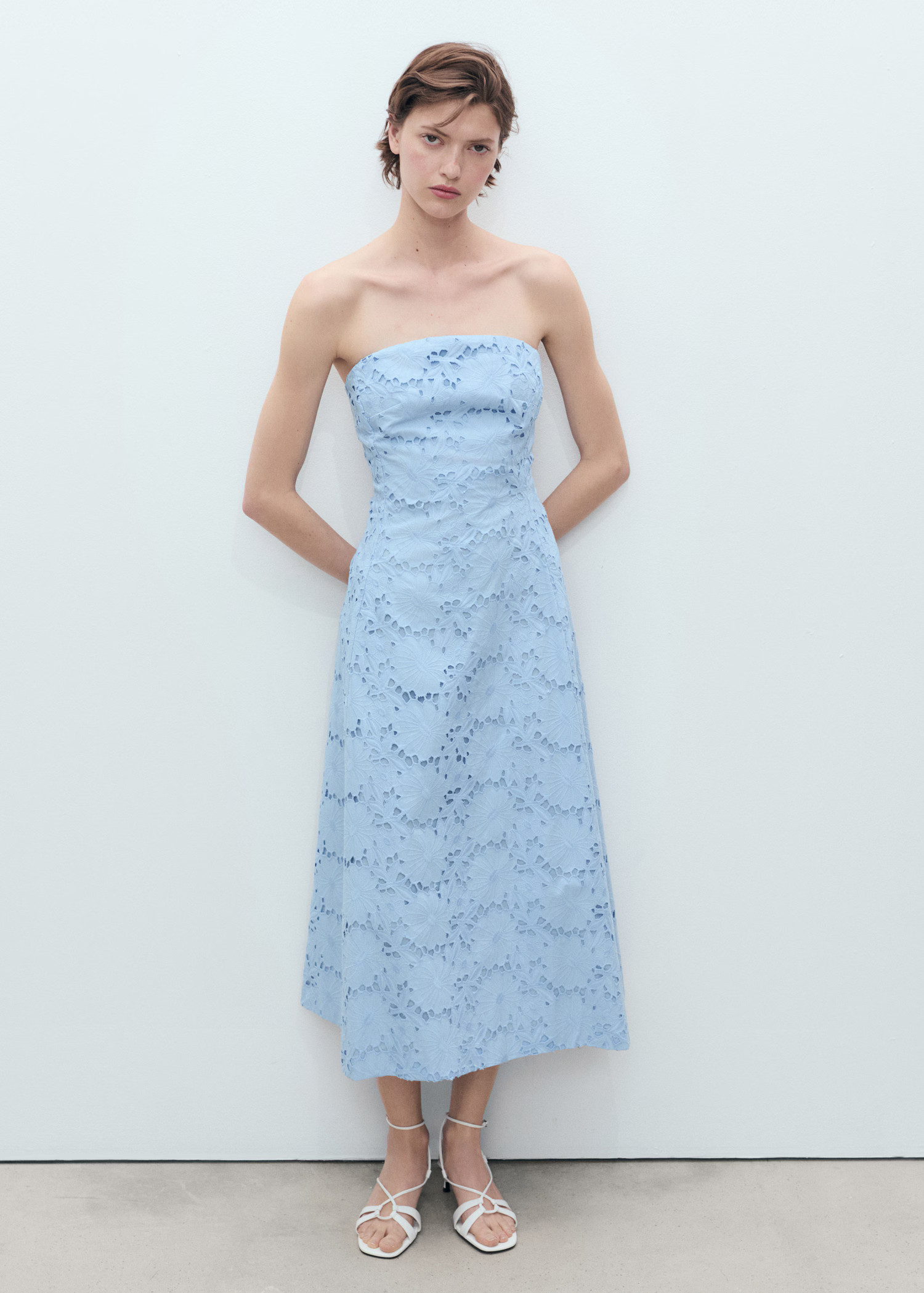 English embroidered strapless dress - Women | MANGO USA | Mango (US/MX/AU)