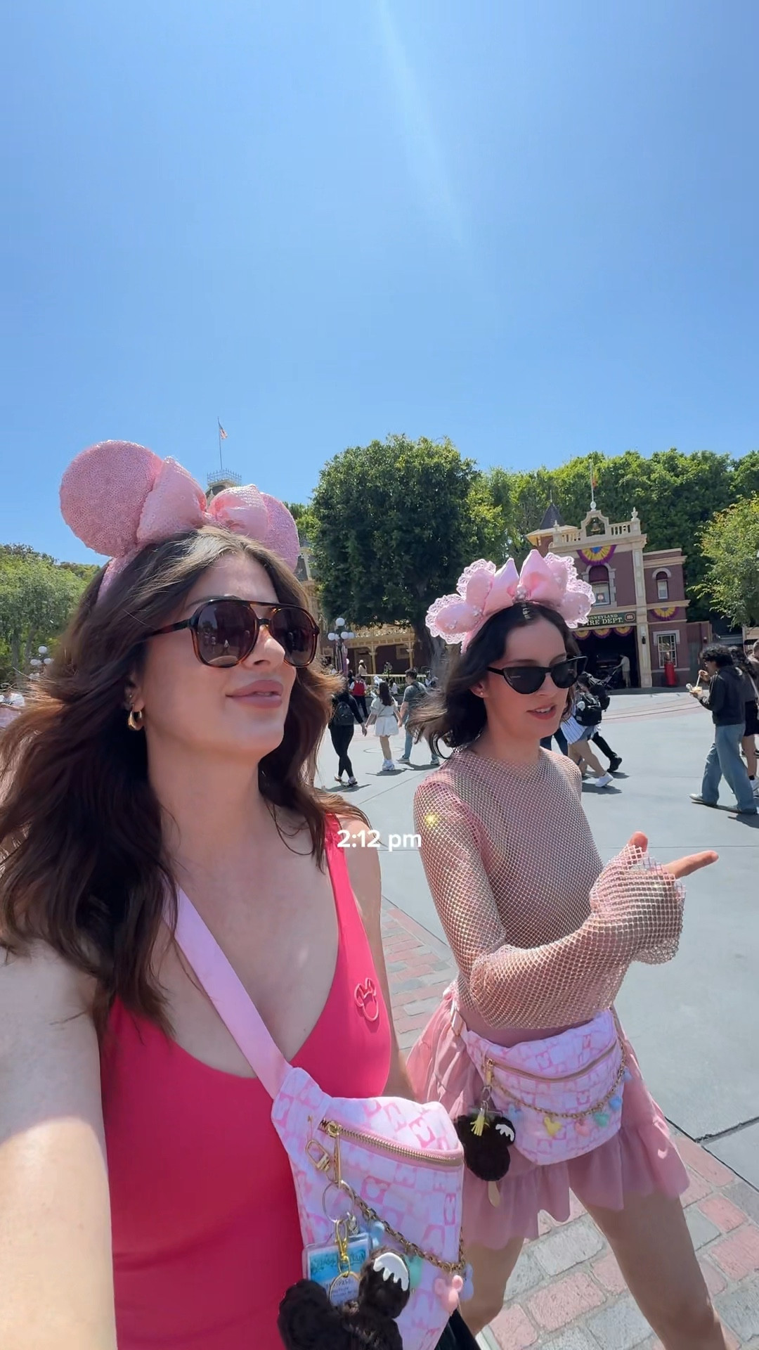 Day 2 @ Disney/ca adventure
Shey’s outfit is not linkable 🙁 but I’m linking as much as I can here!