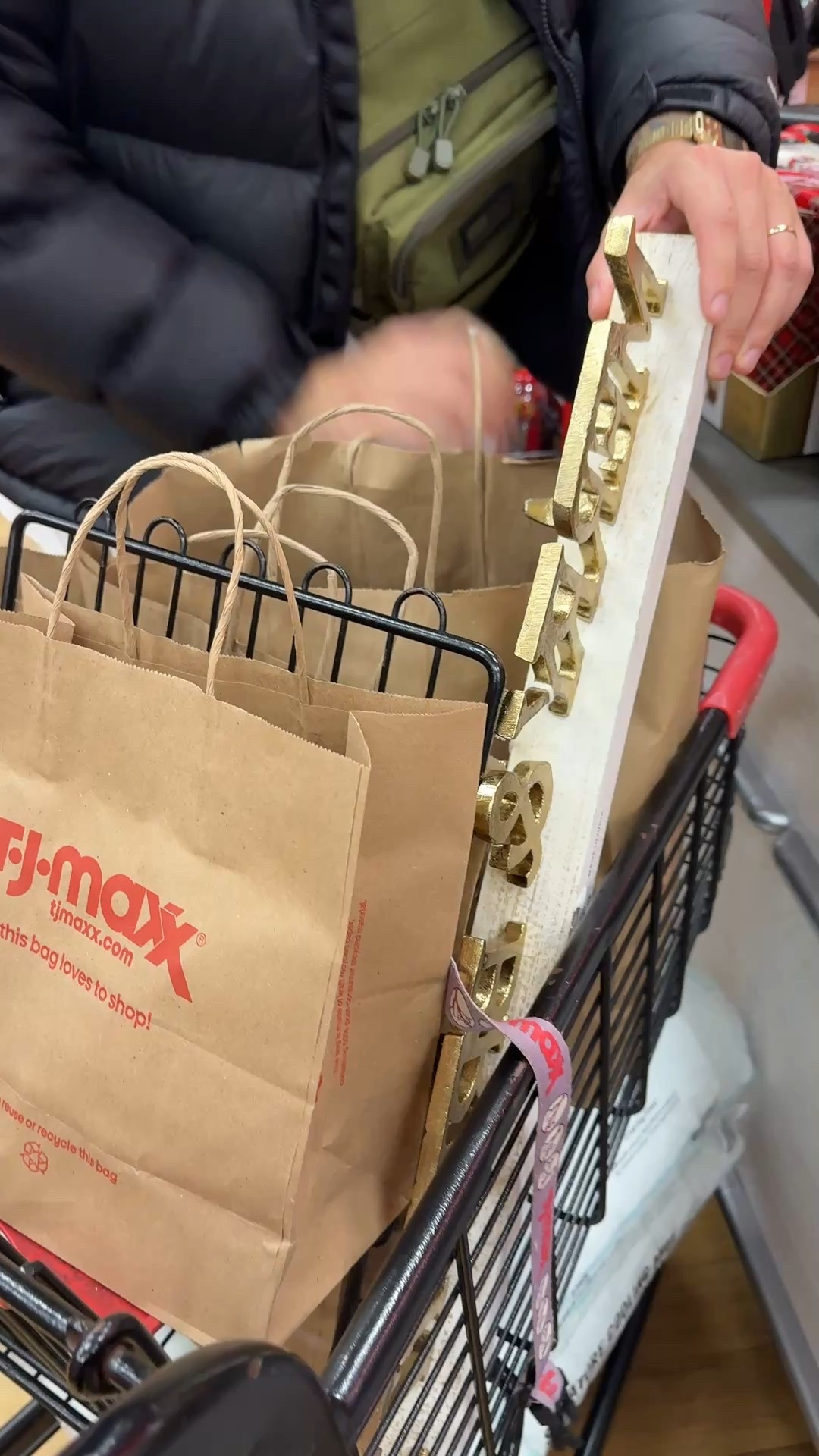 A “quick TJ Maxx run” lol I tried to stick the plan but I failed terribly to my defense they had so many cute Holiday stuff🥹

#LTKdayinmylife #LTKHoliday