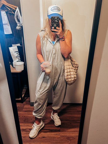 The comfiest Amazon jumpsuit 🔆
Jumpsuit M (fits oversized)
Tank M/L
Sneaks TTS
Trucker hat, new balance, free people tote, free people look for less 

#LTKStyleTip #LTKFindsUnder50 #LTKOver40