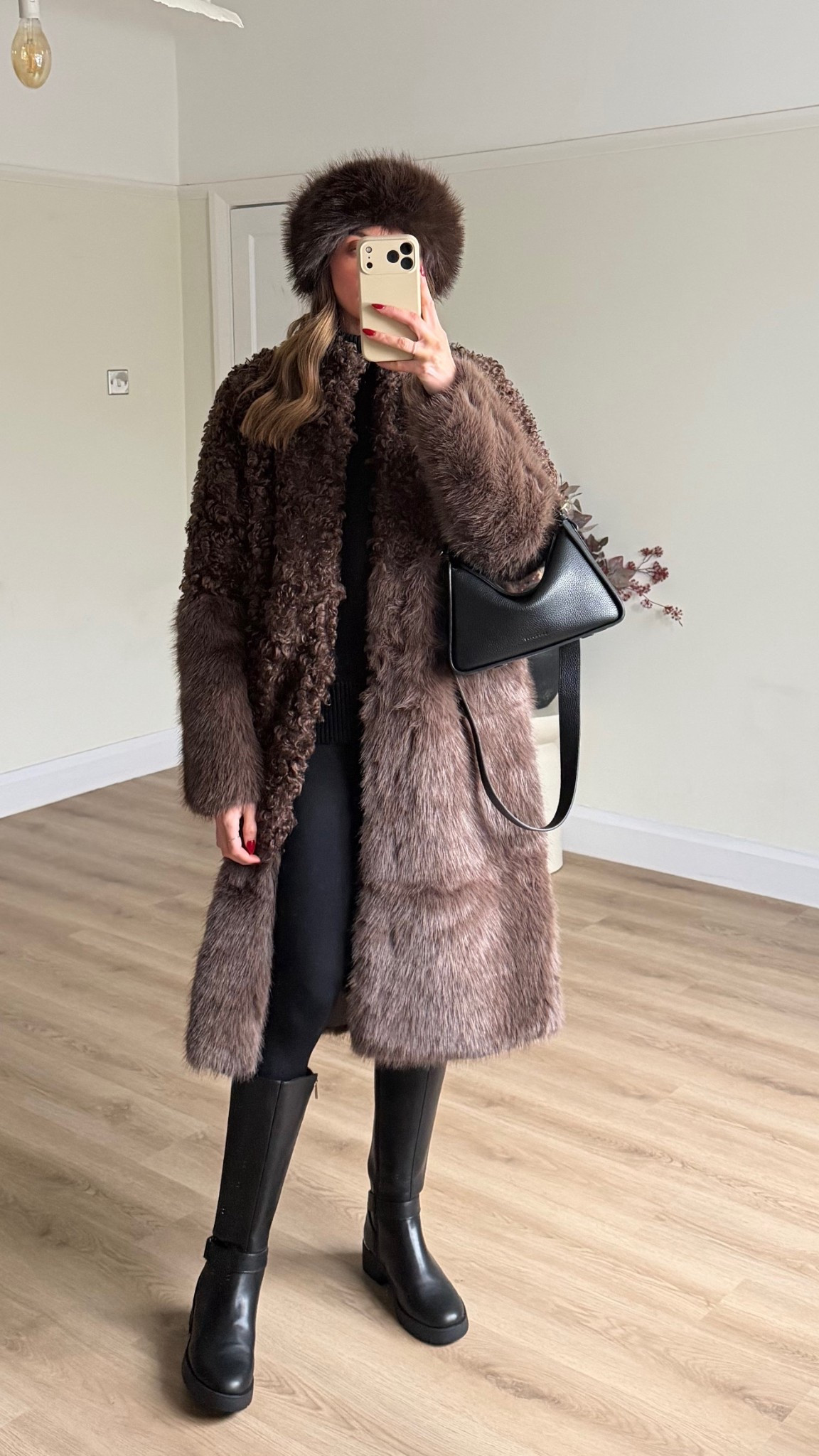 Christmas market outfit inspo
Size 10 in the Debenhams fur coat
DISSH black roll neck jumper
Another version second skin leggings
Matalan knee high boots
Zara Brown fur hat
The horse bag

Christmas market outfit, winter walk outfit, wrapped up, down coat, puffer coat

#LTKfestive #LTKuk #LTKwinter