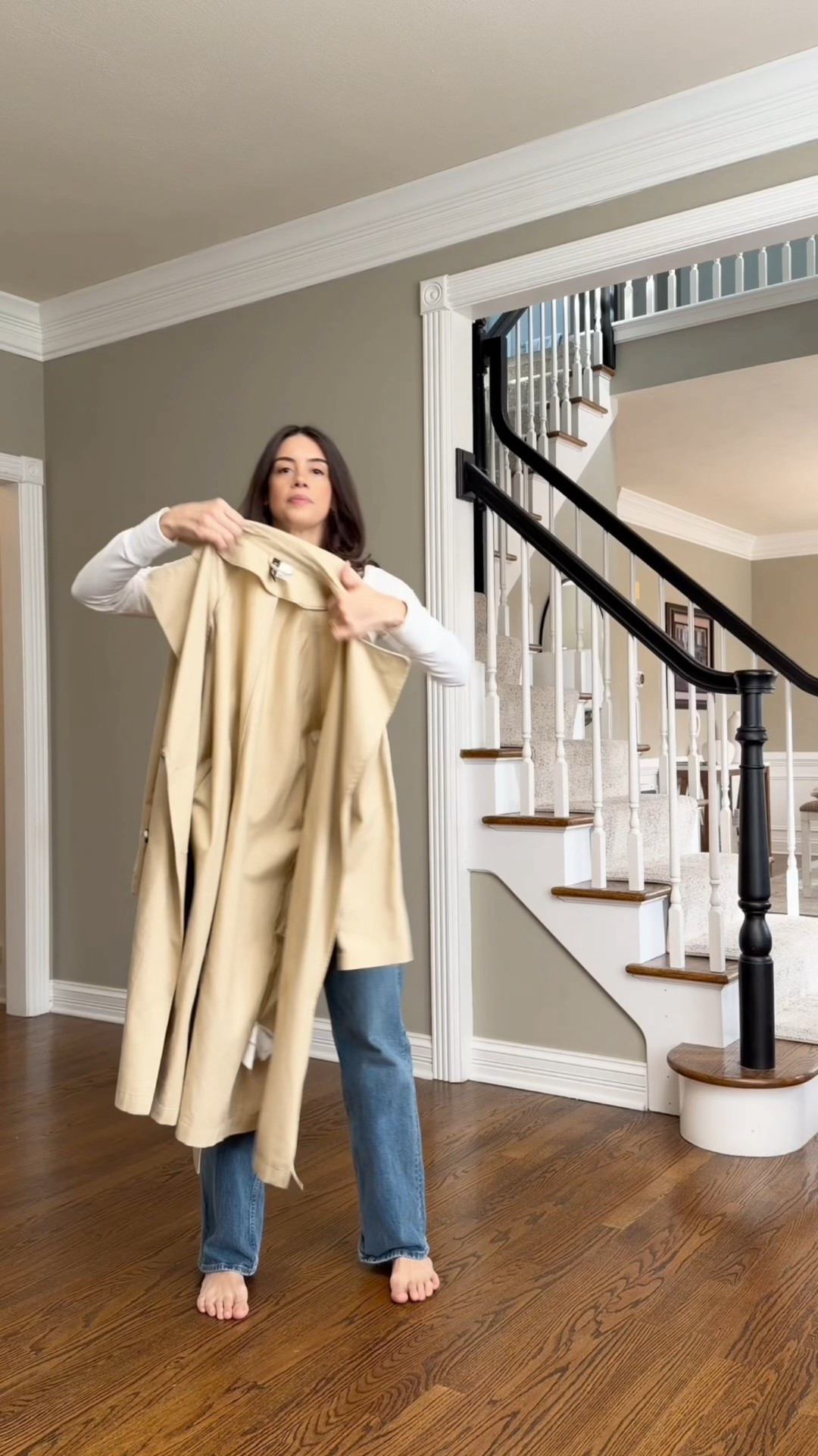 Transitional Casual jeans outfits - styling classic pieces to wear now and later


#LTKgrwm #LTKSeasonal #LTKSpringSale